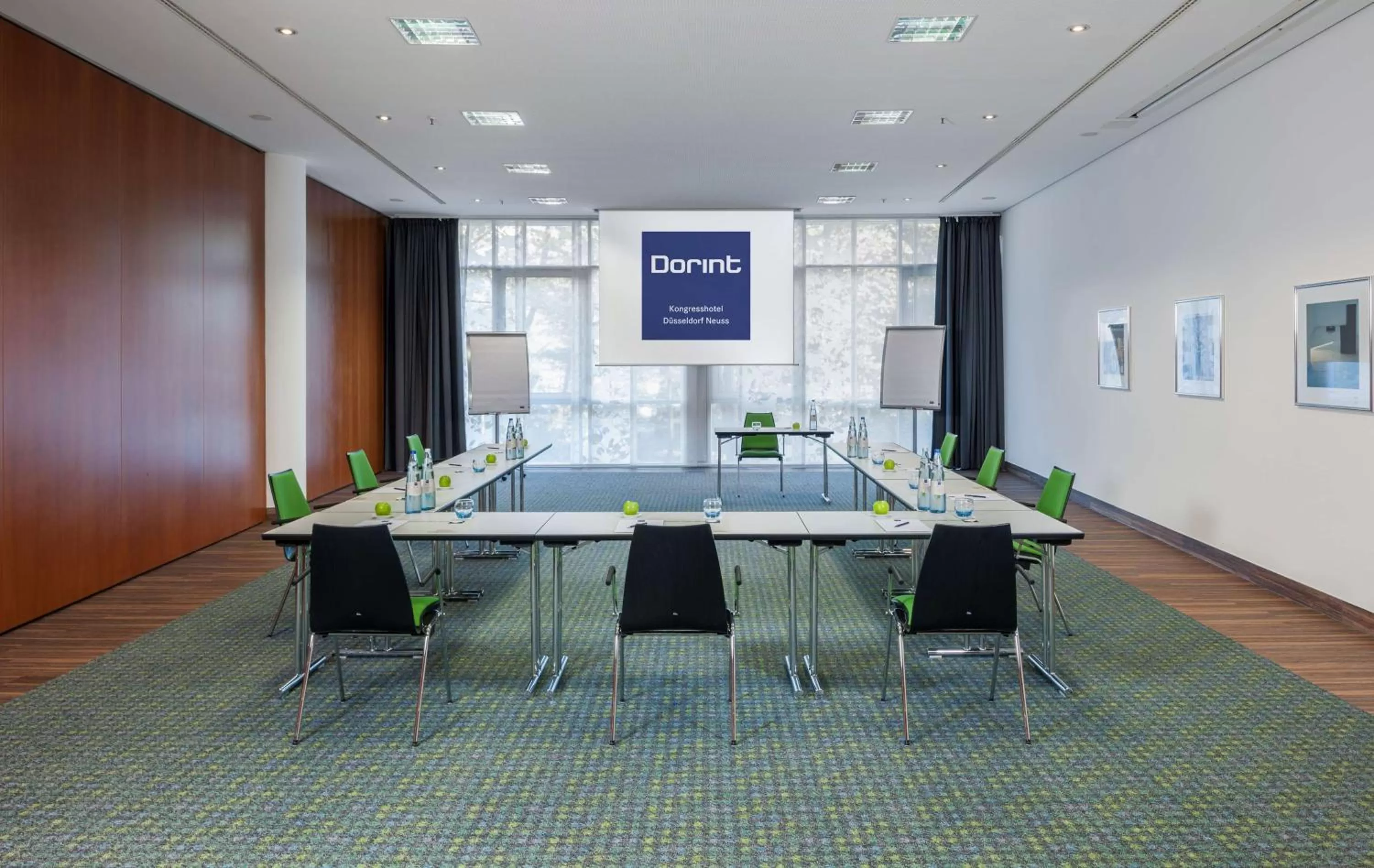 On site in Dorint Kongresshotel Düsseldorf/Neuss