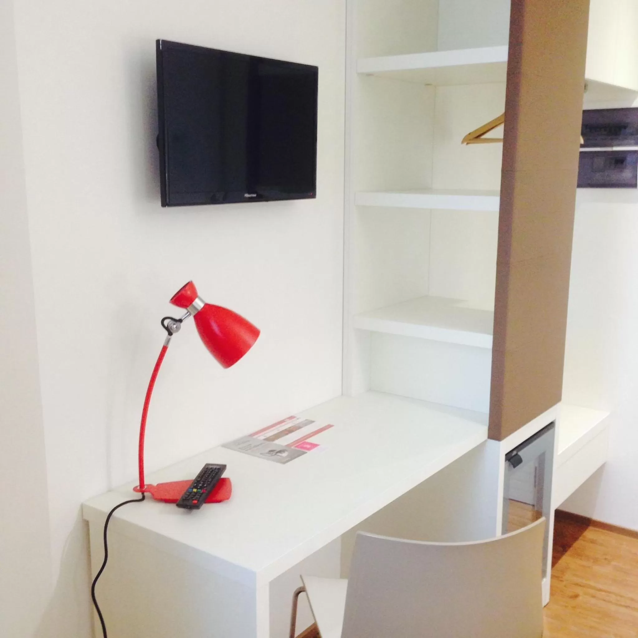 TV and multimedia in Hotel Piero Della Francesca