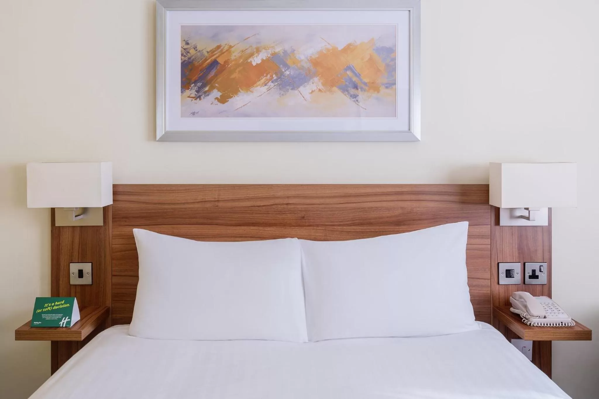 Photo of the whole room, Bed in Holiday Inn Colchester by IHG