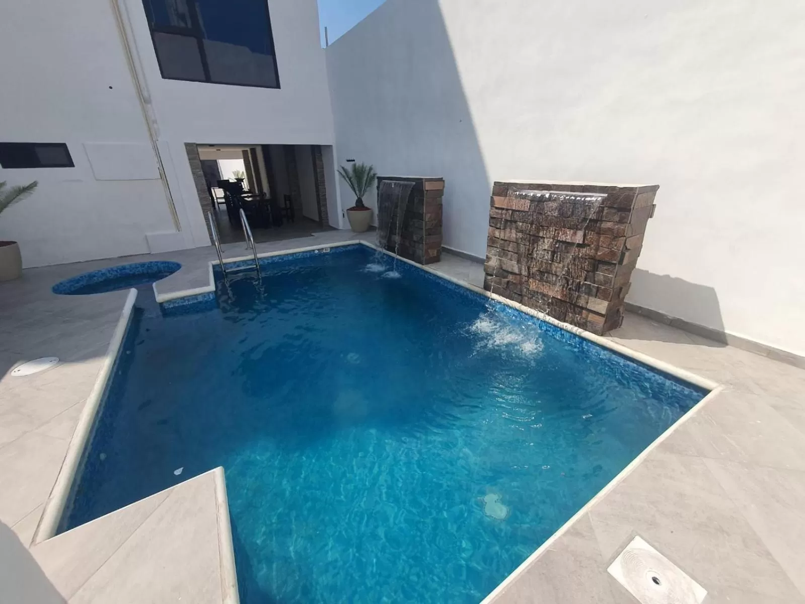 Swimming pool in FIESTA MIRAMAR