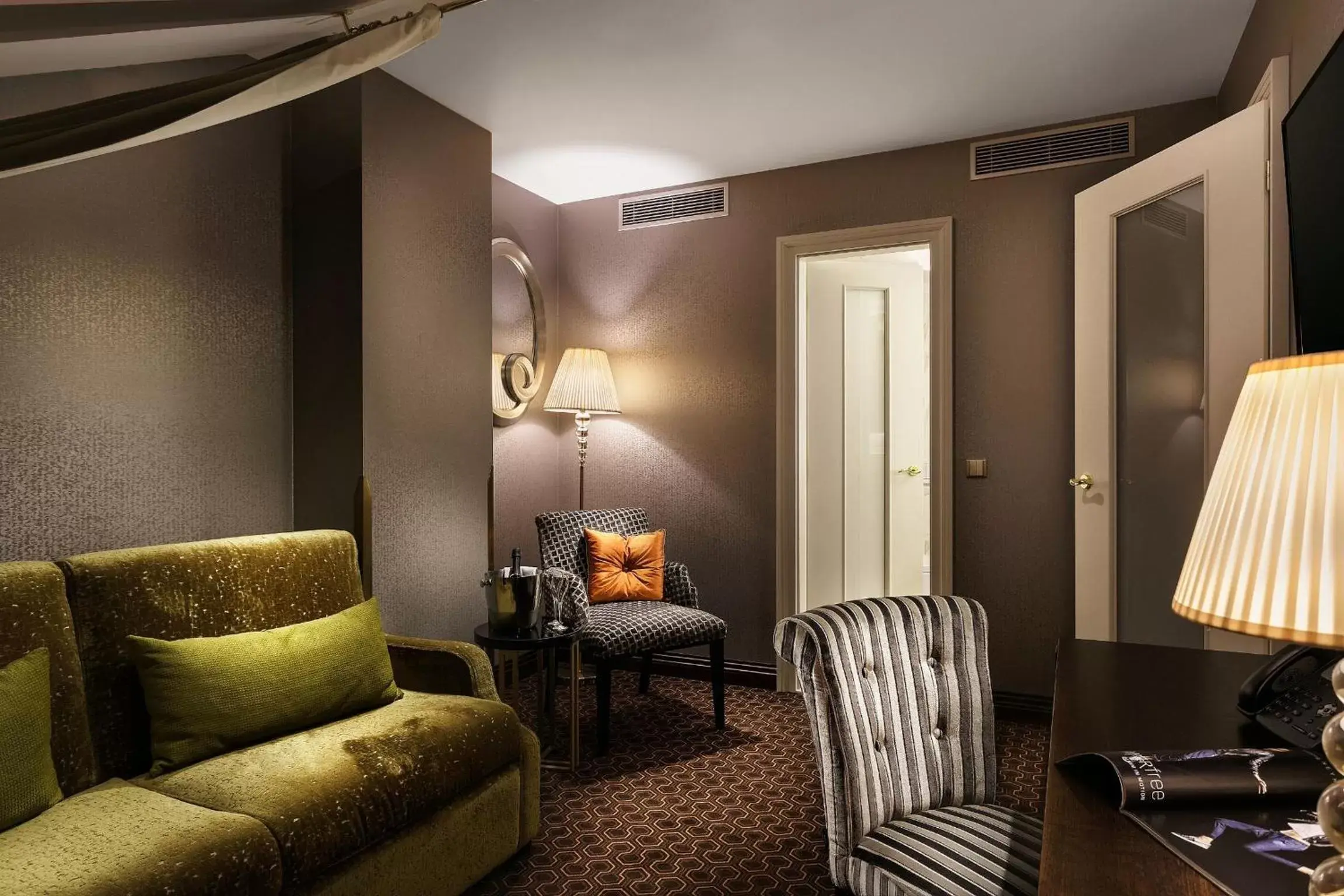 Martini Suite in COSMOPOLITAN Hotel Prague Martini Suite in COSMOPOLITAN Hotel Prague