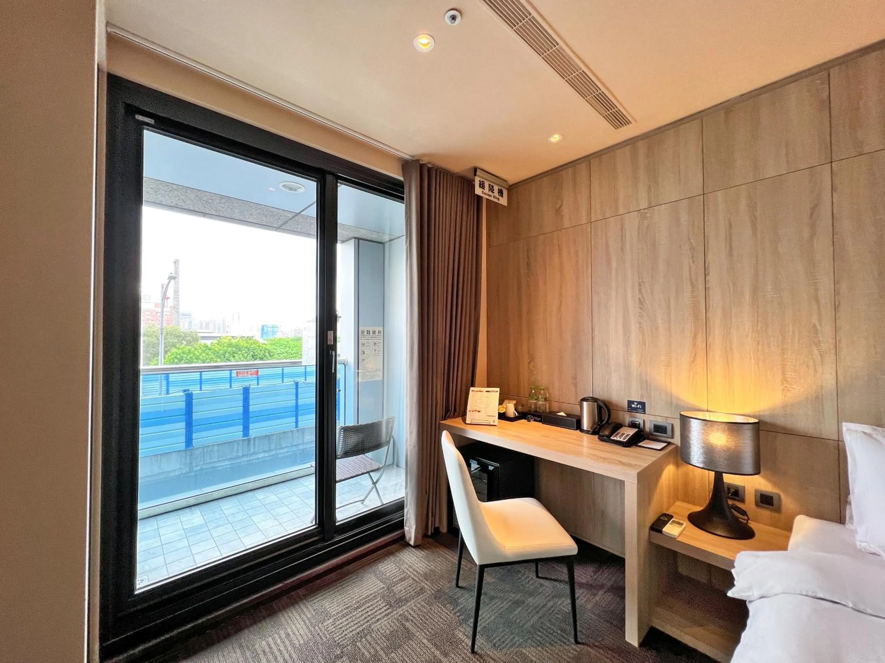 Bedroom in Wallsun Hotel