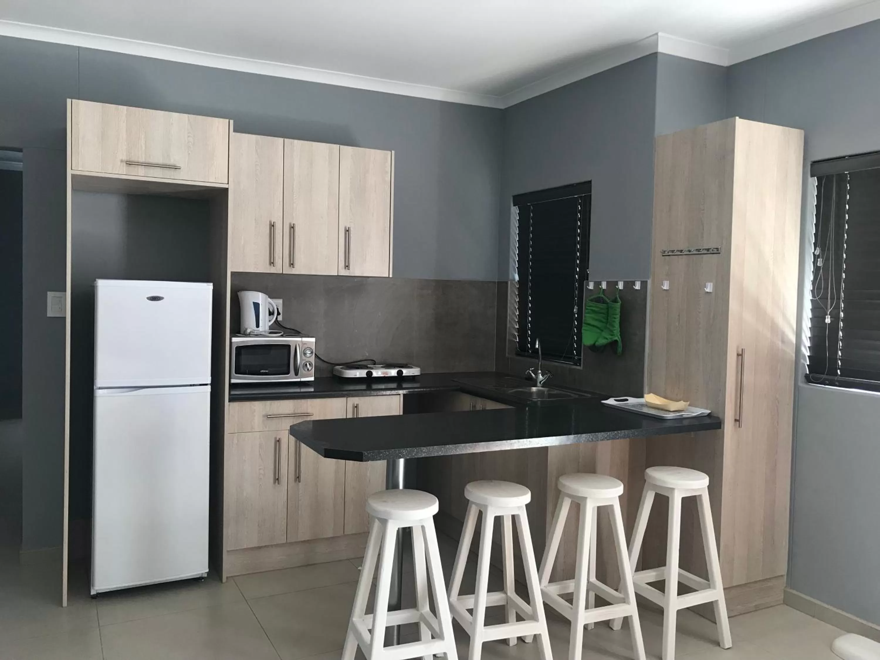 One-Bedroom Apartment in Bella Luna Bed and Breakfast