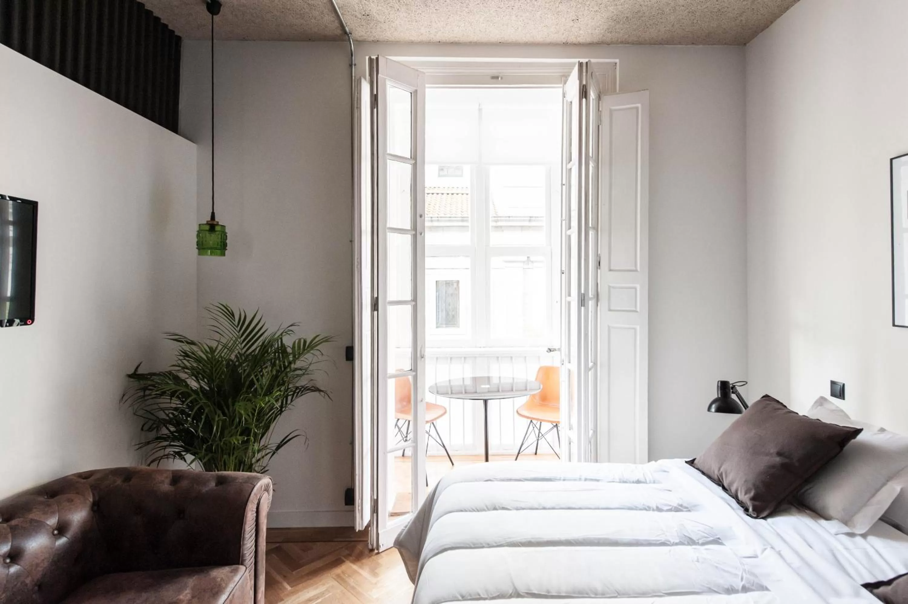 Other, Bed in Urban Suite Santander