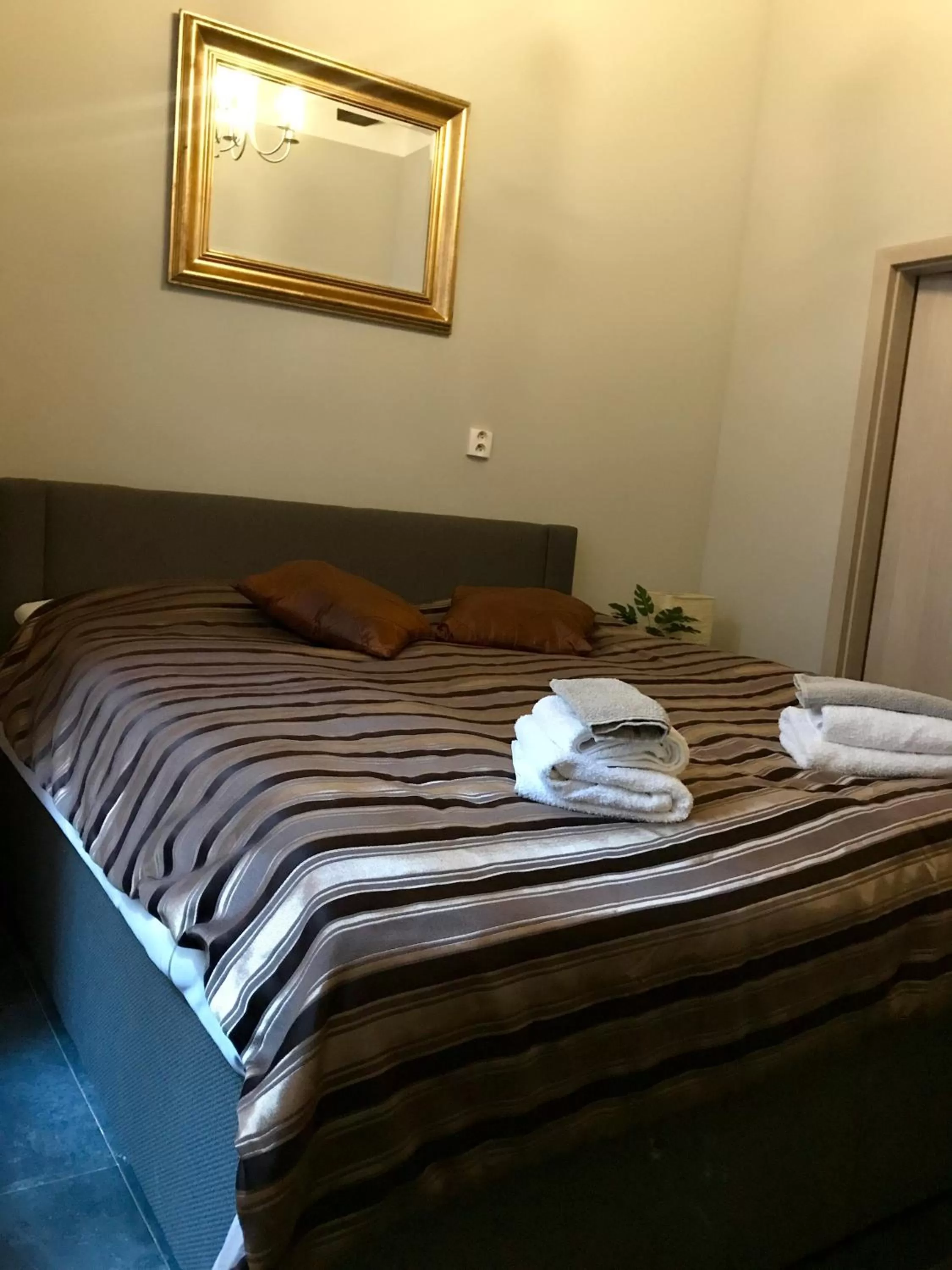 Day, Bed in Dům U pikové desítky