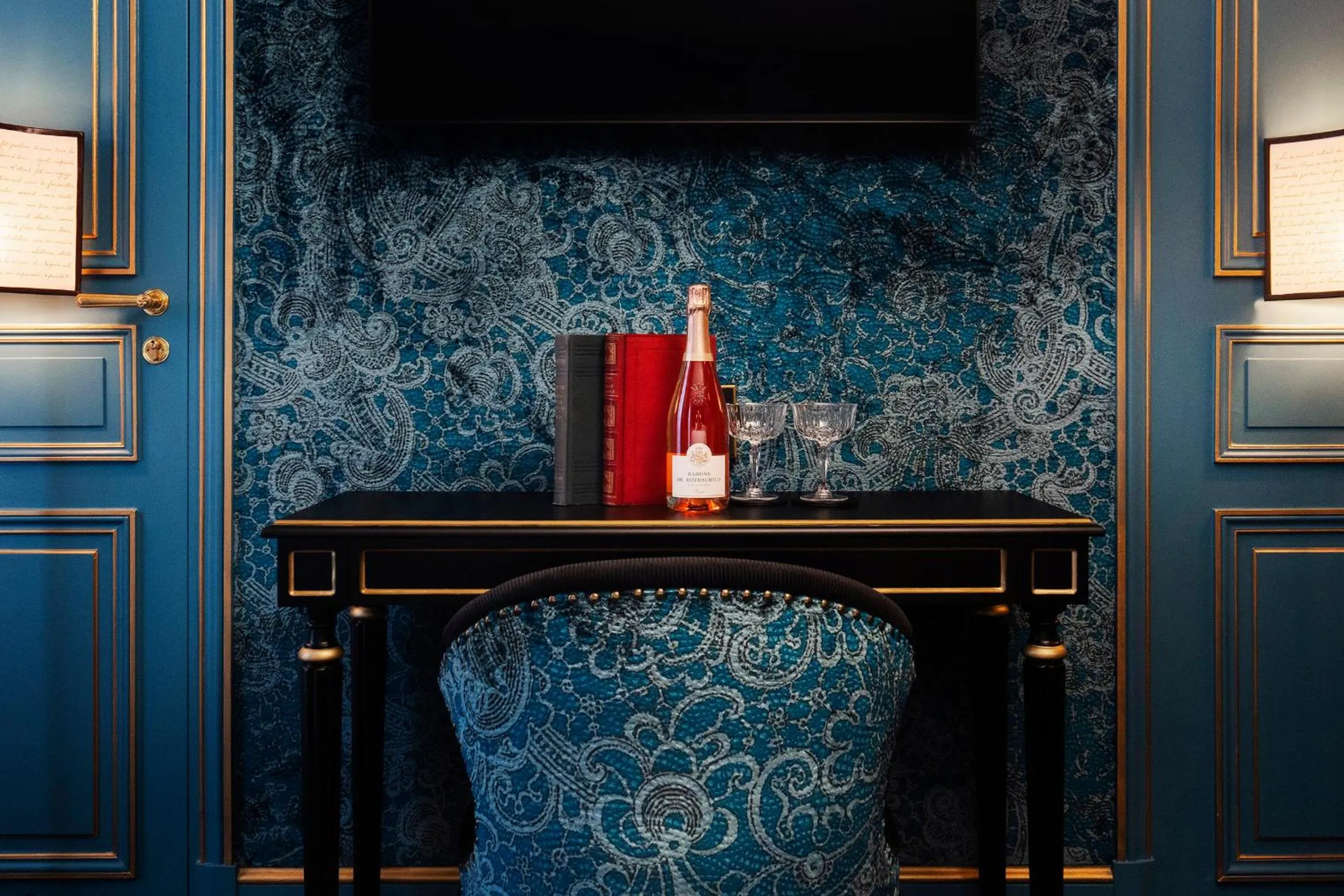 Photo of the whole room in Maison Proust, Hotel & Spa La Mer