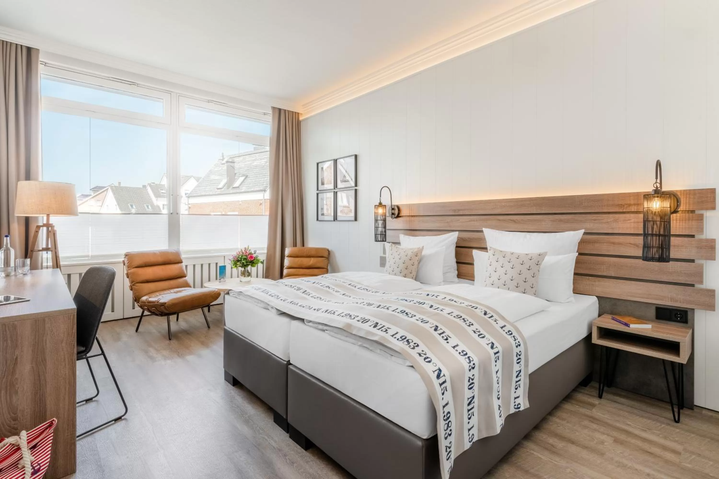 Photo of the whole room, Bed in Hotel Yachtclub