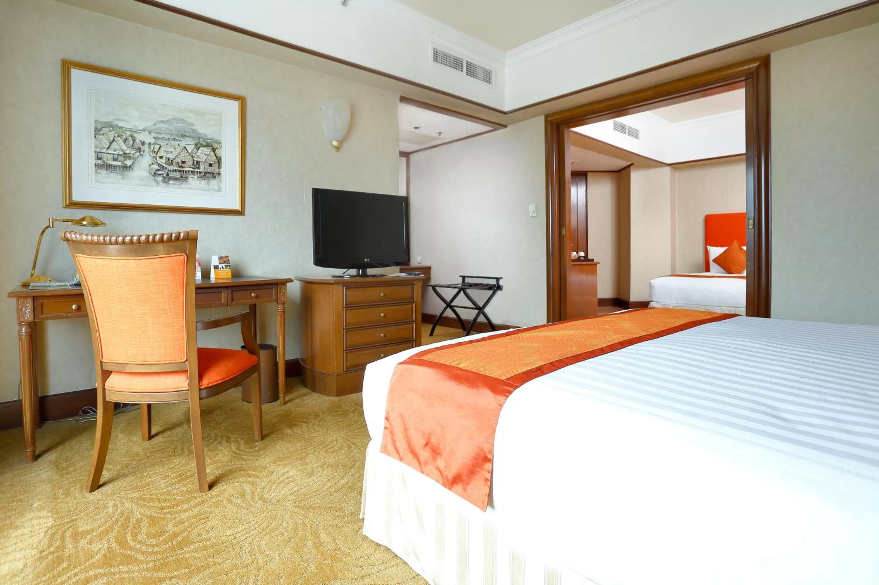 TV and multimedia, Bed in The Pacific Sutera Hotel