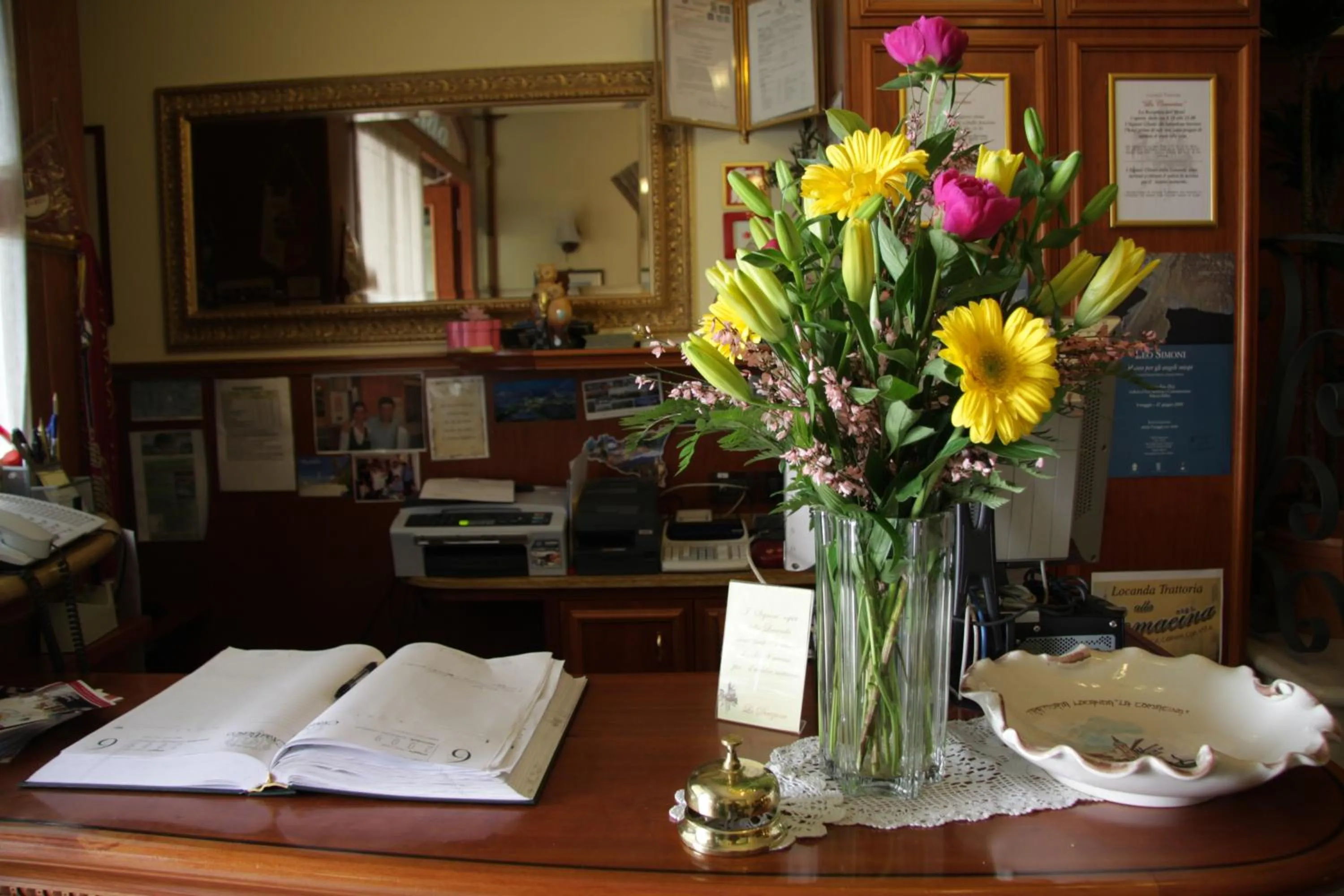 Lobby or reception, Bed in Locanda La Comacina