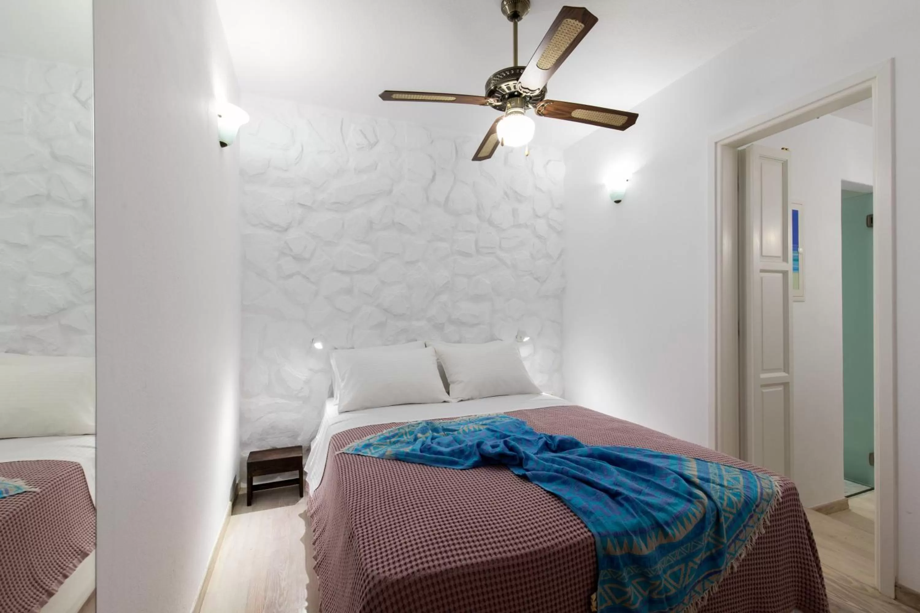 Spring, Bed in Arco Naxos Luxury Apartments