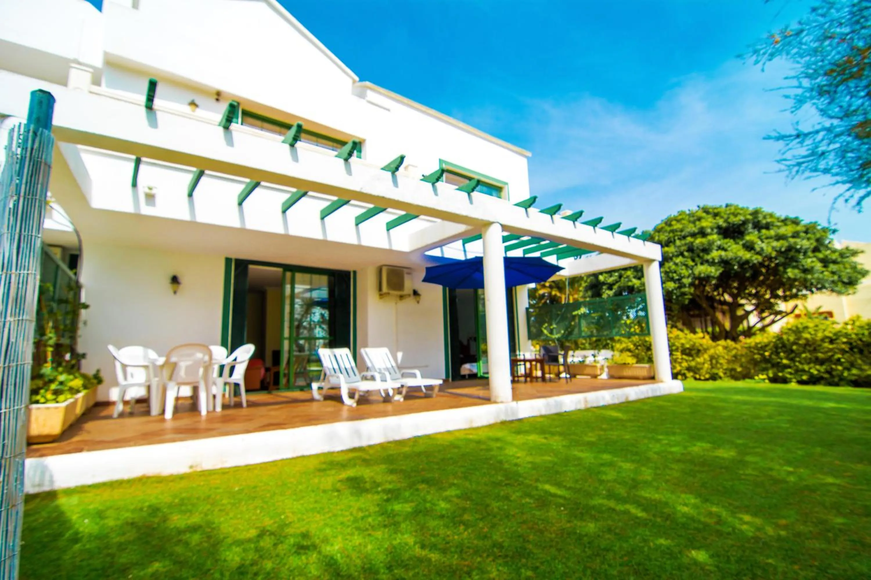 Garden in Roquetas Beach and Playa Serena Golf Village