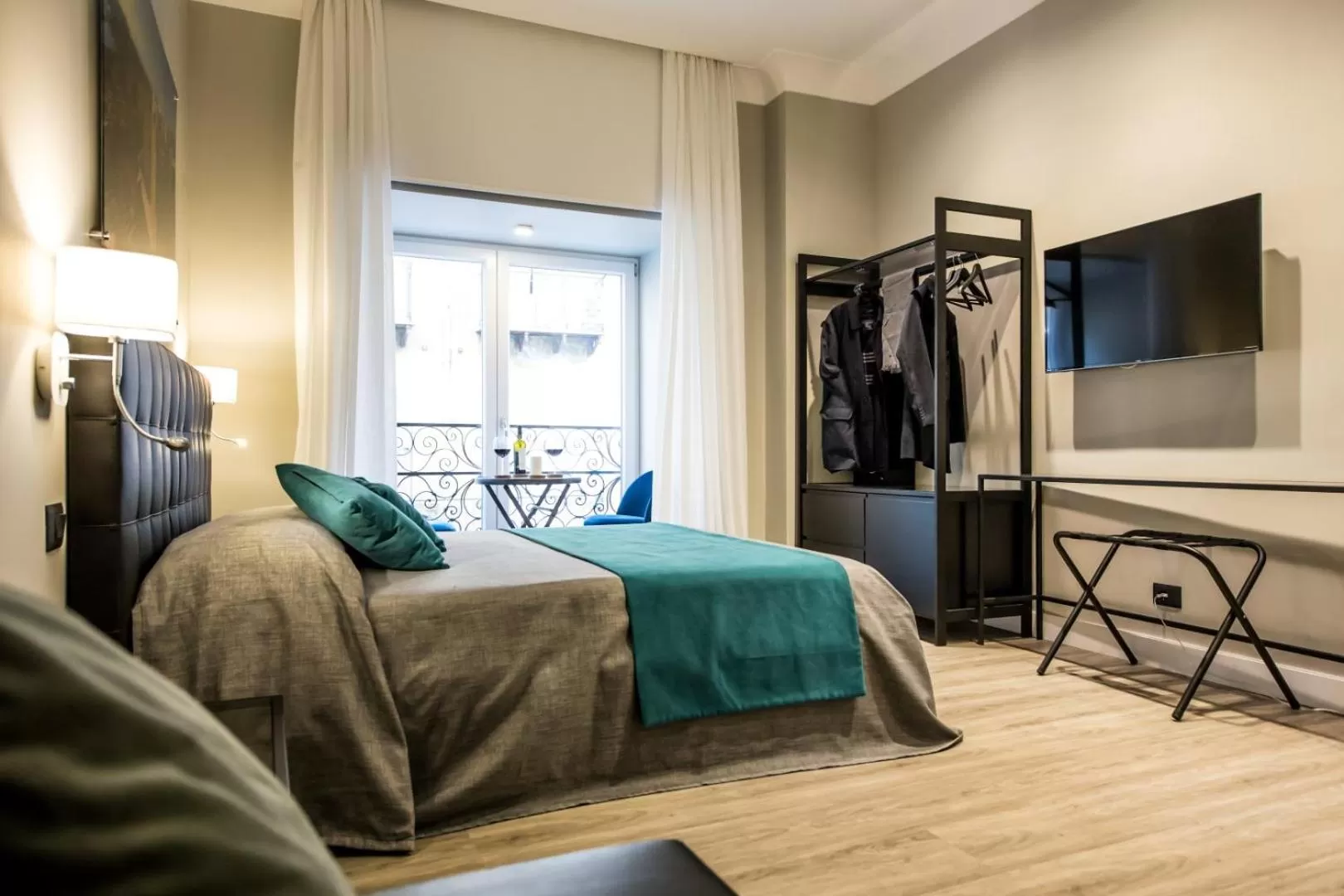 Bedroom, Bed in B&B Art House