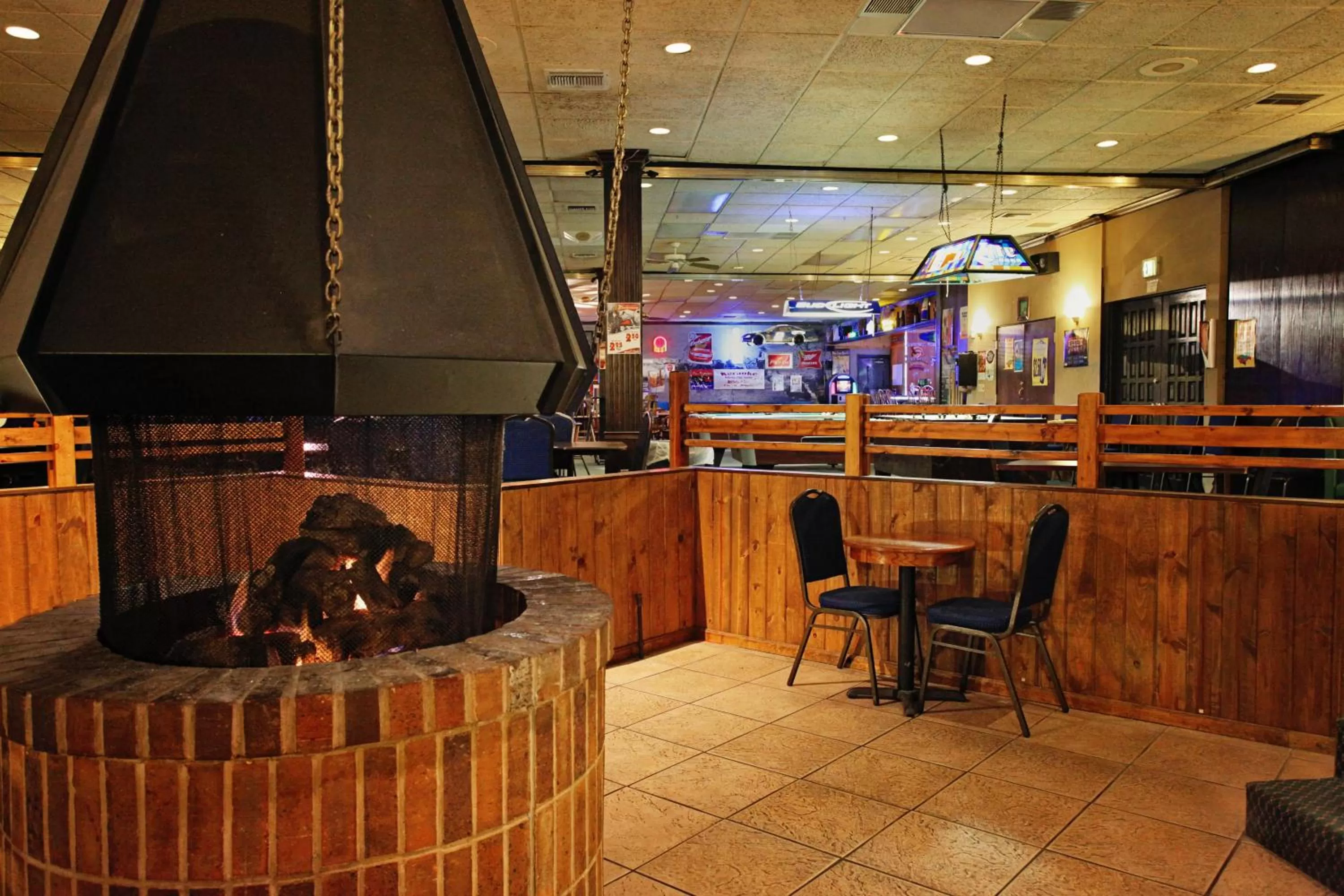 Billiard in National 9 Inn Gillette