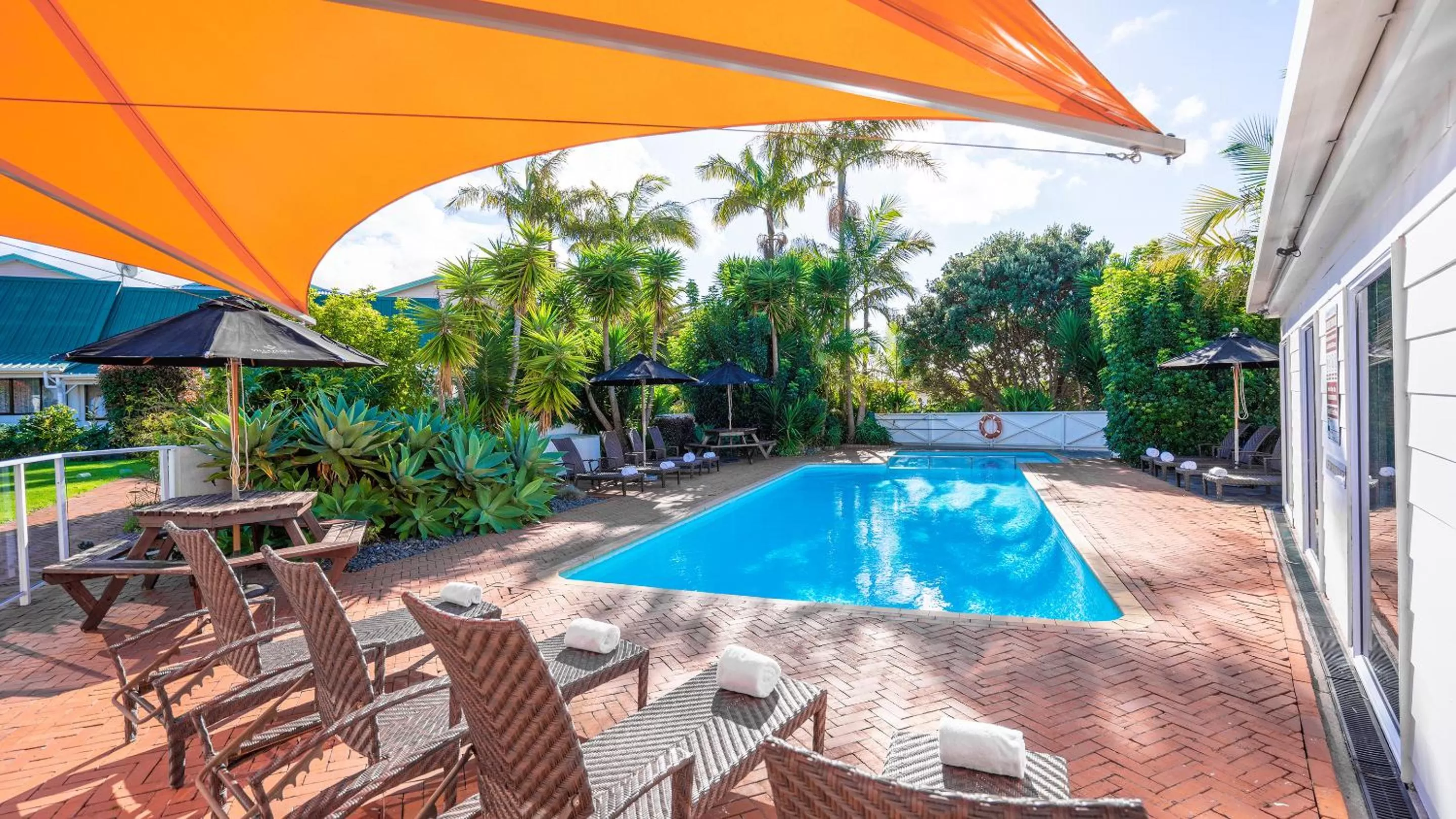 Patio in Scenic Hotel Bay of Islands