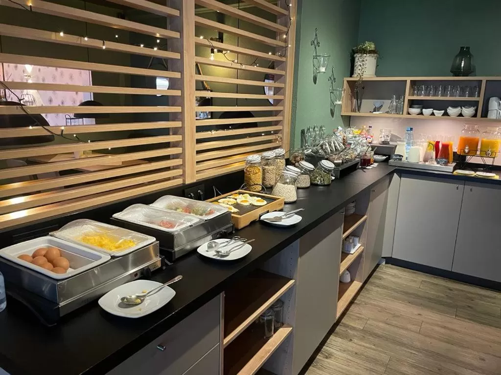 Breakfast in Hotel Neptun