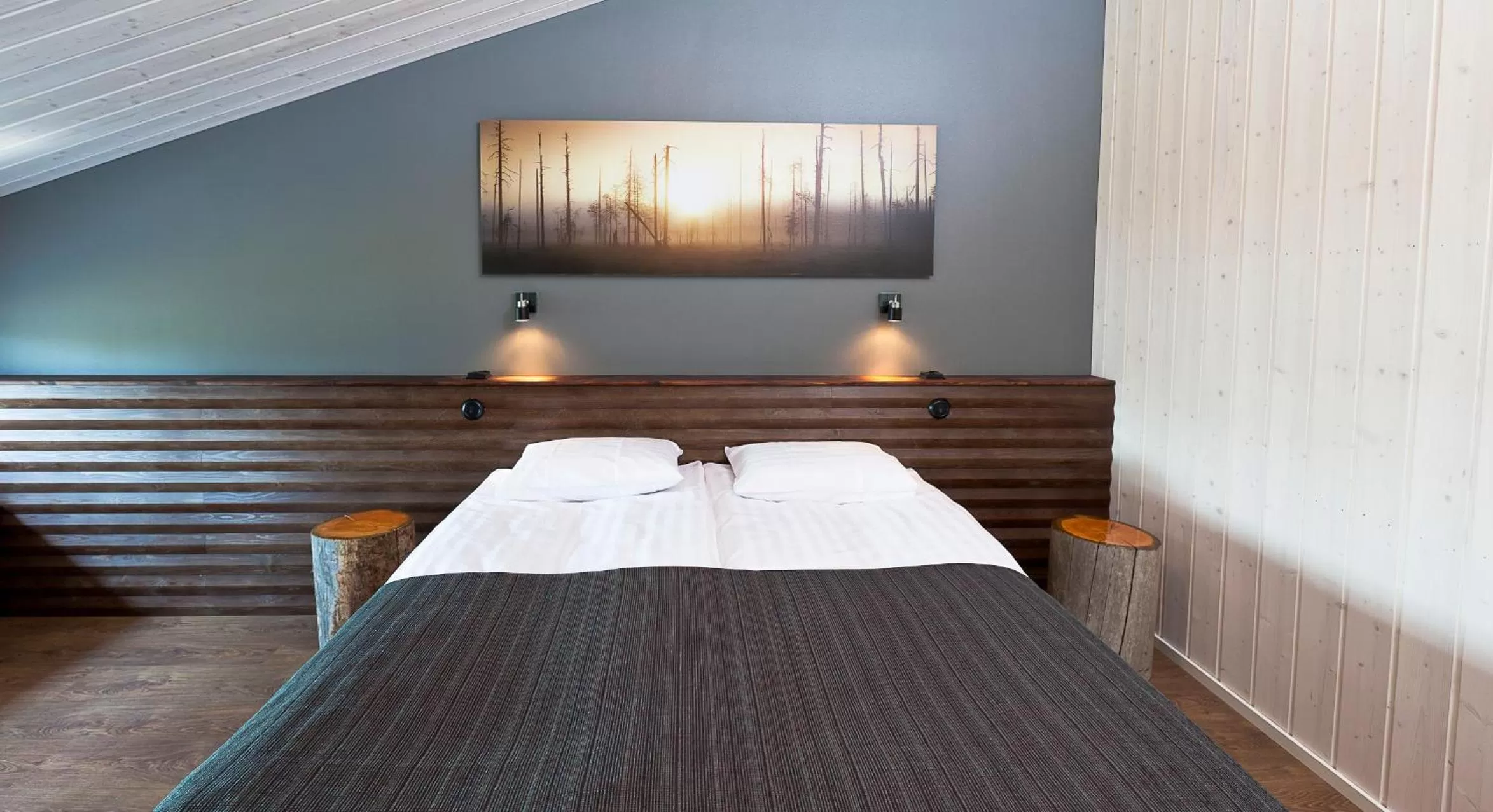 Bed in Santalahti Resort Cottages & Villas