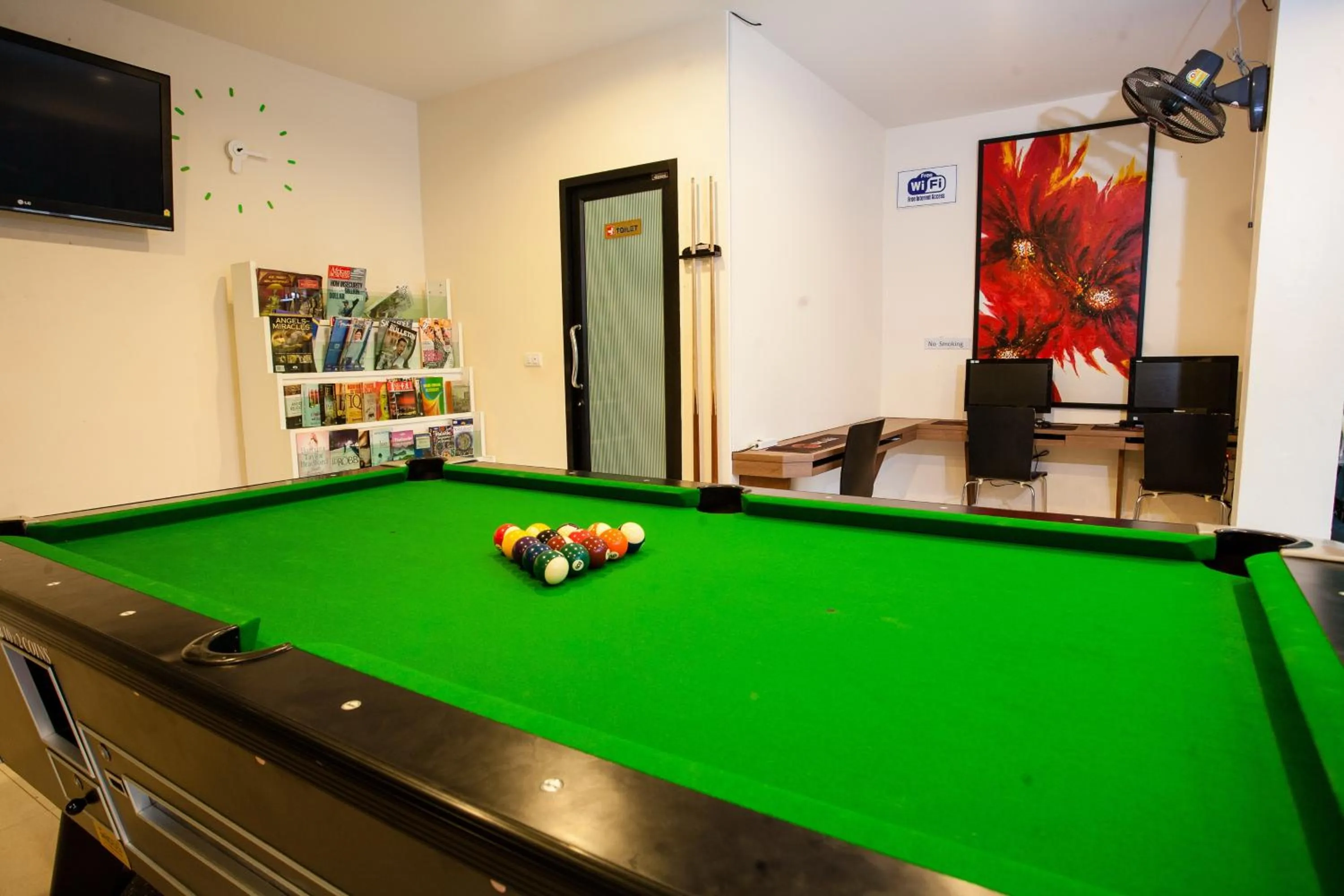 Billiard in The Wave Hotel Patong SHA