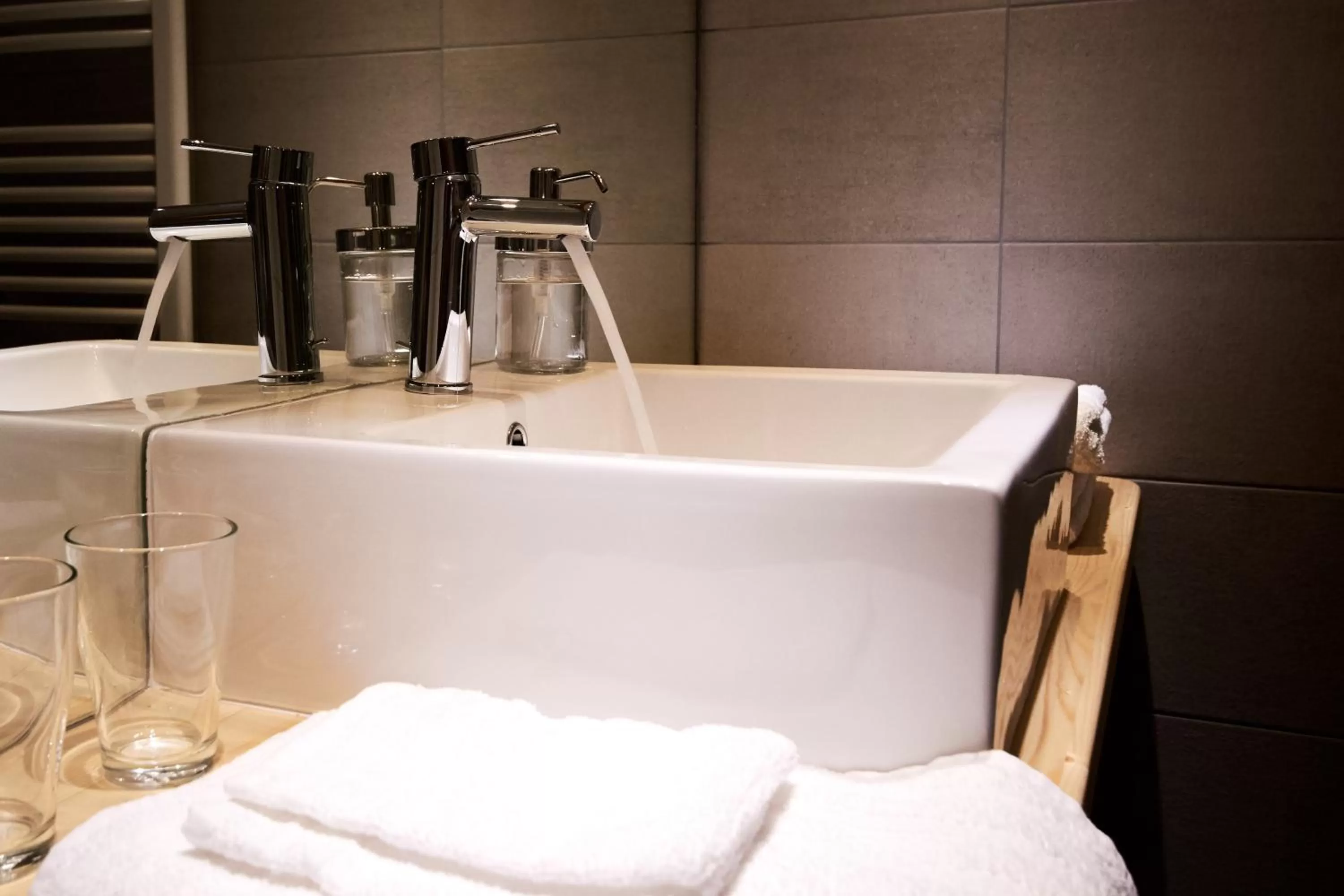 Bathroom in La Foyère