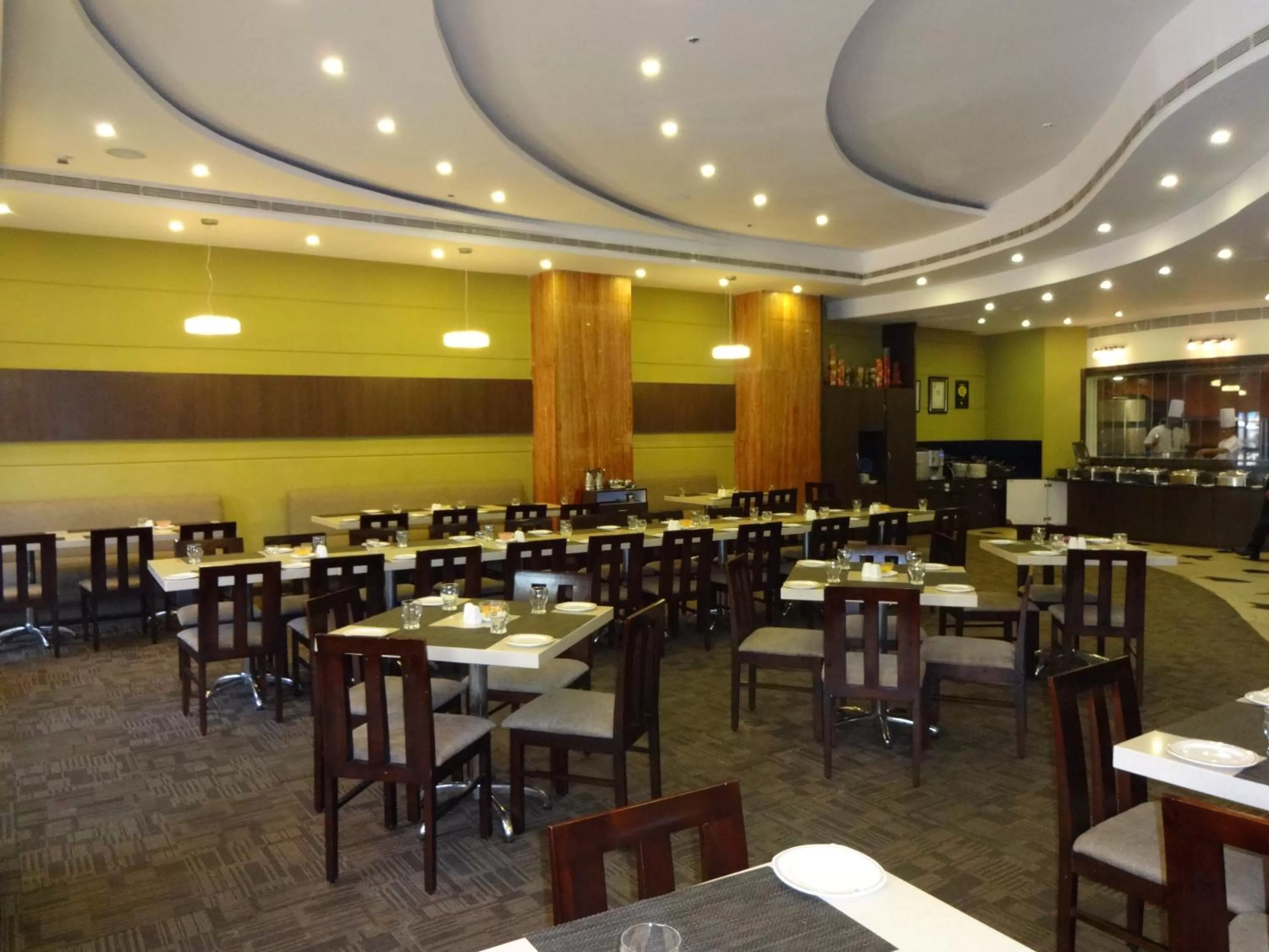 Restaurant/Places to Eat in Regenta Central Deccan Chennai, Royapettah