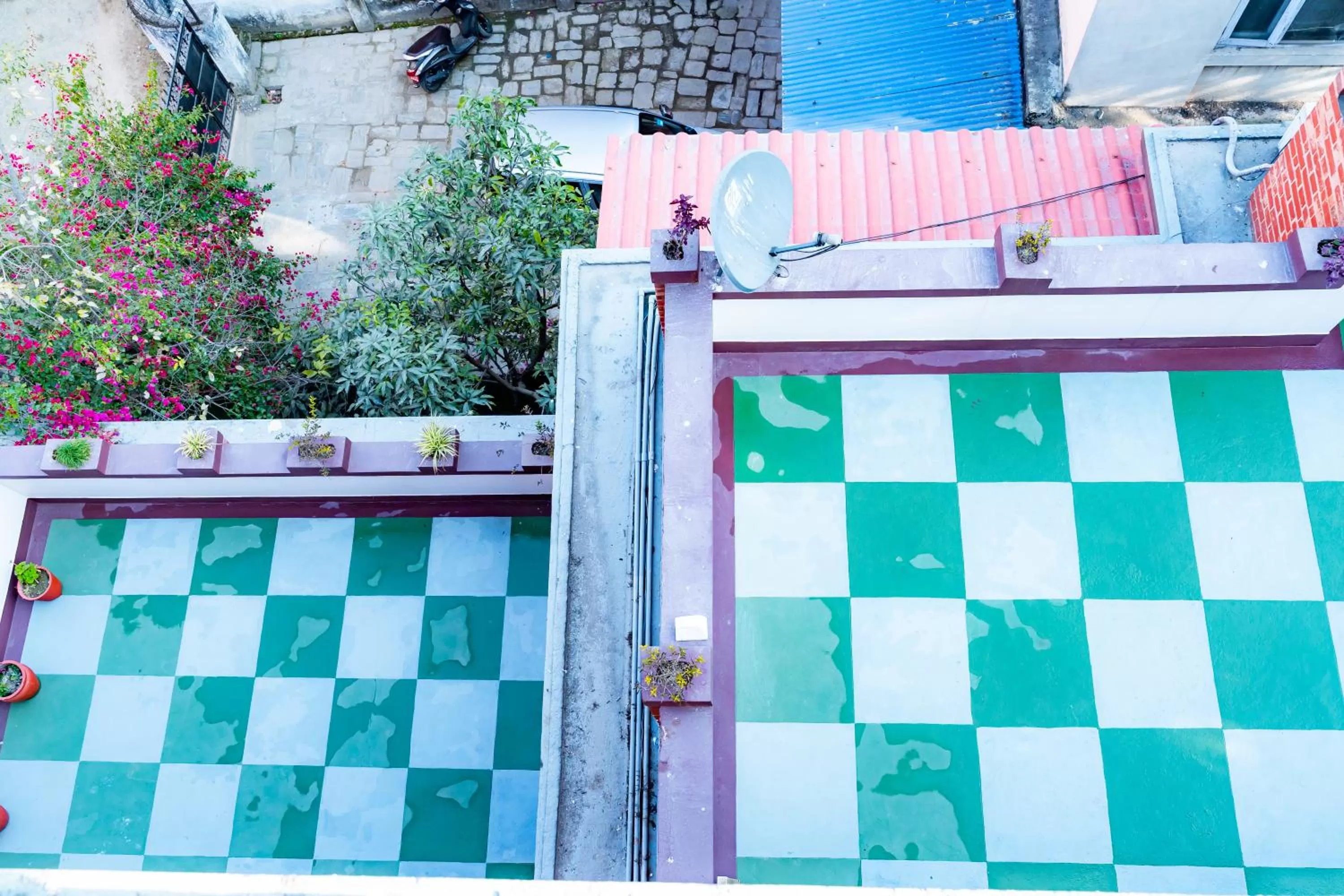 Property building, Pool View in Silu Homes by Hostmandu