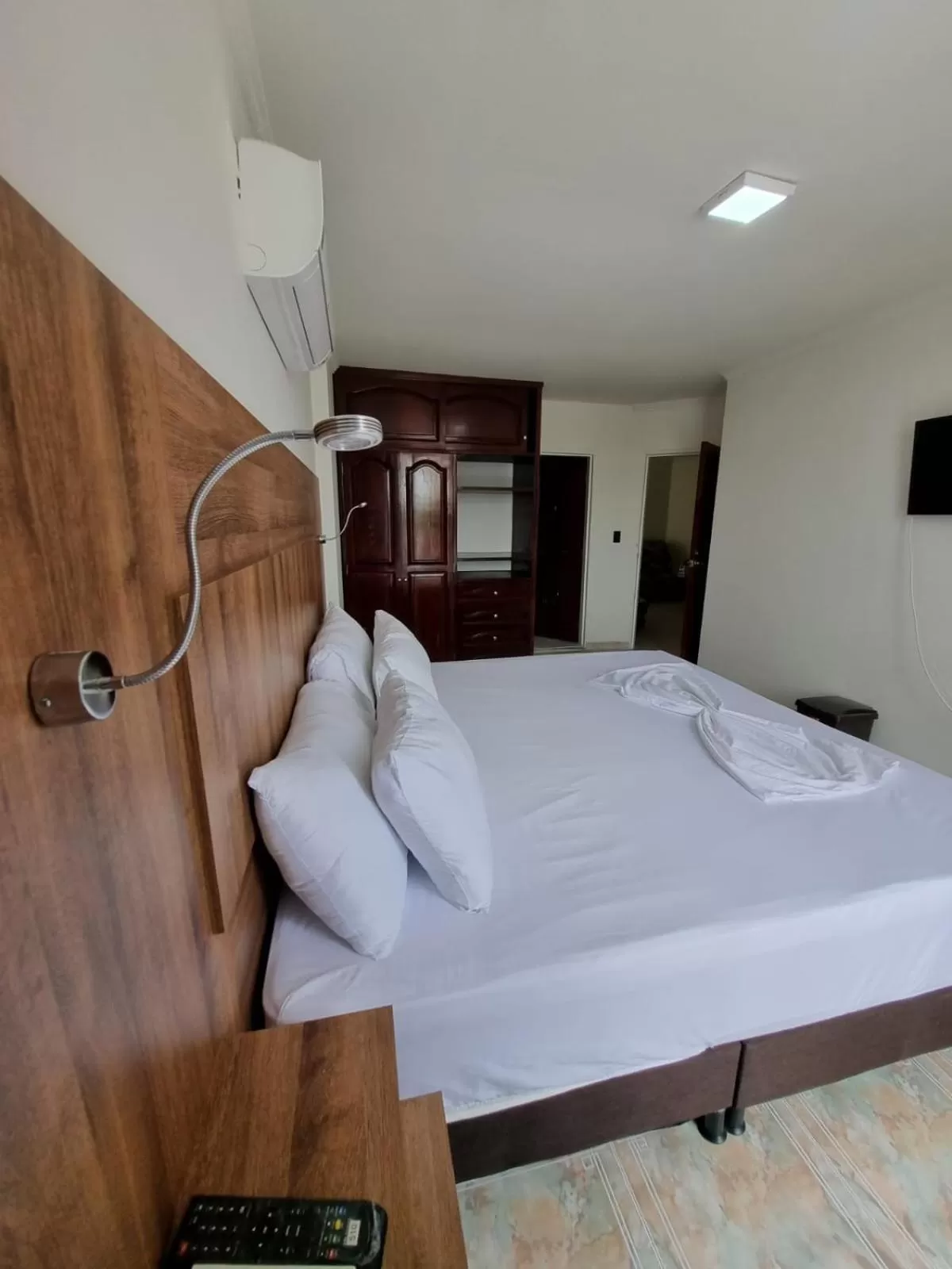 Bed in Zahira Hotel Melgar