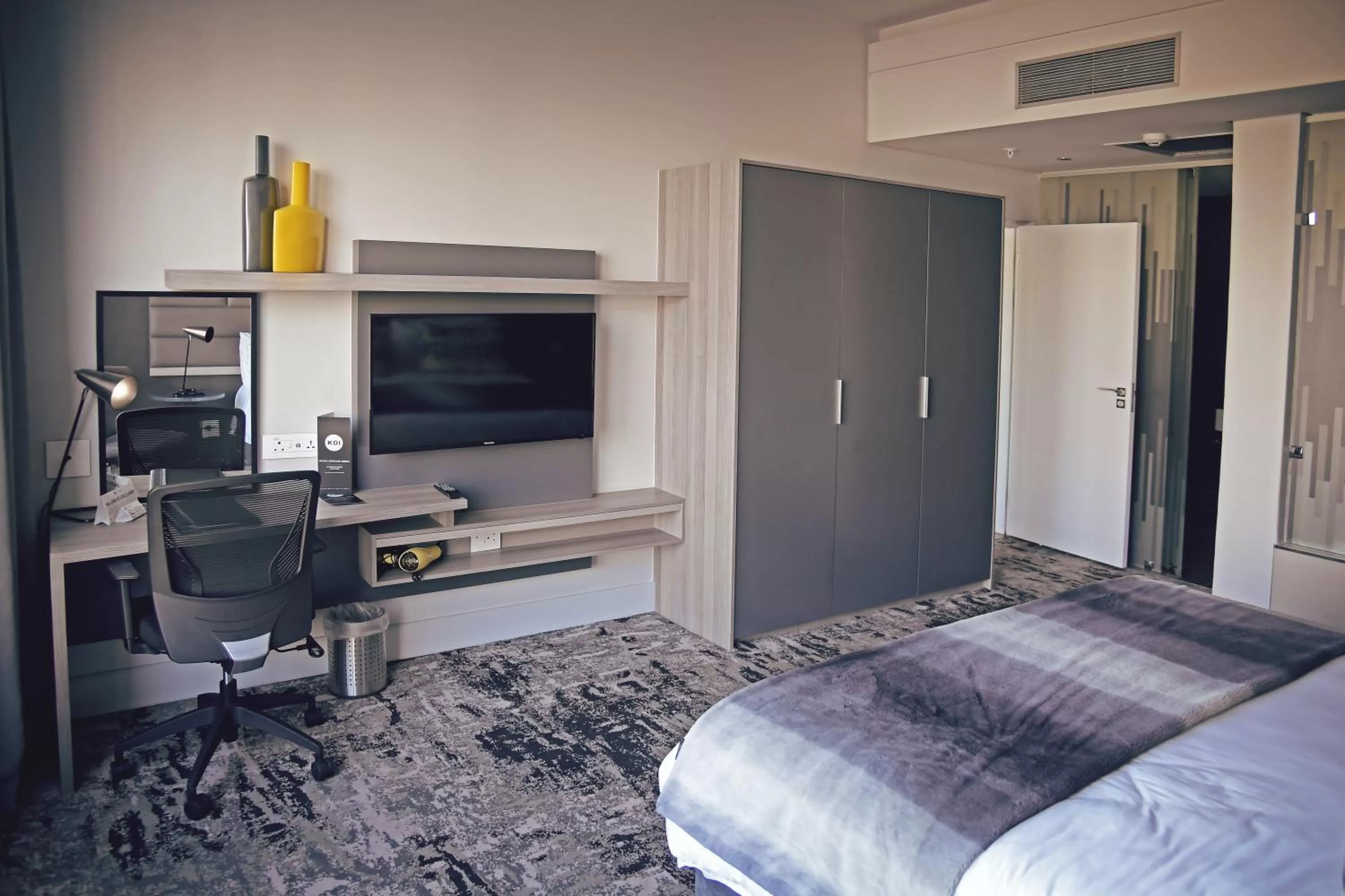 Bedroom, Bed in The Capital Menlyn Maine
