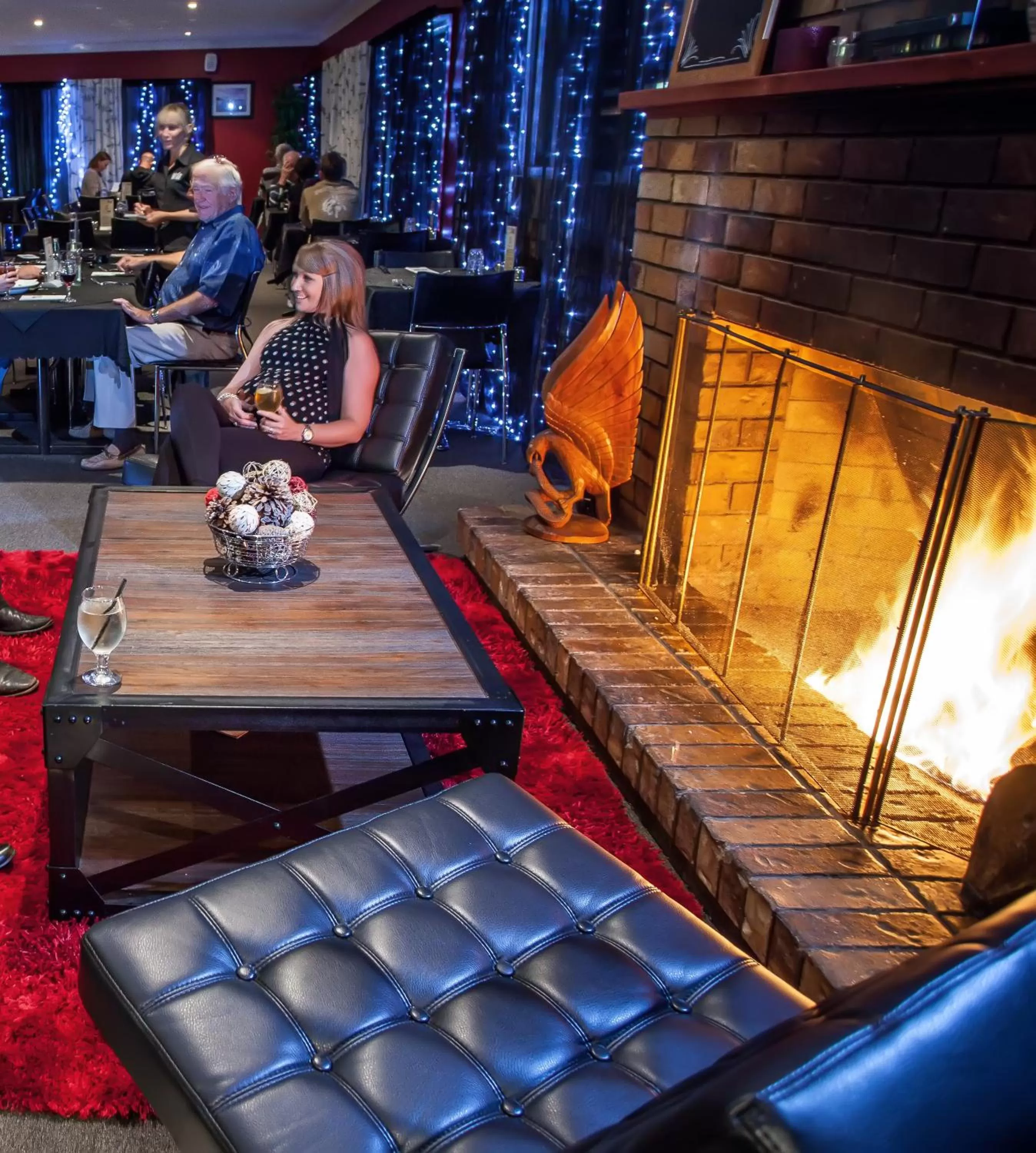 Property building in High Street Motor Inn