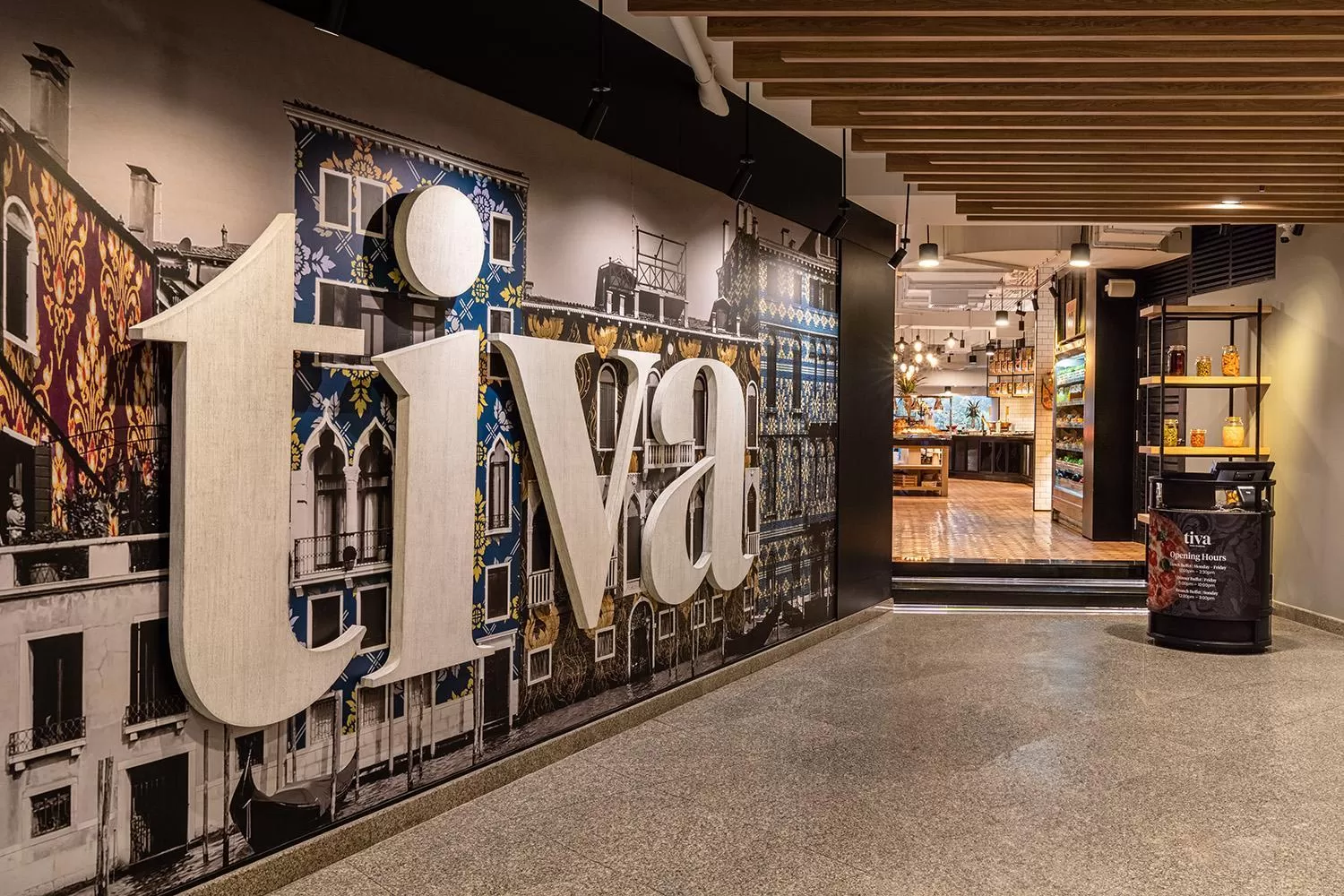 Restaurant/places to eat in Pullman Bangkok Hotel G