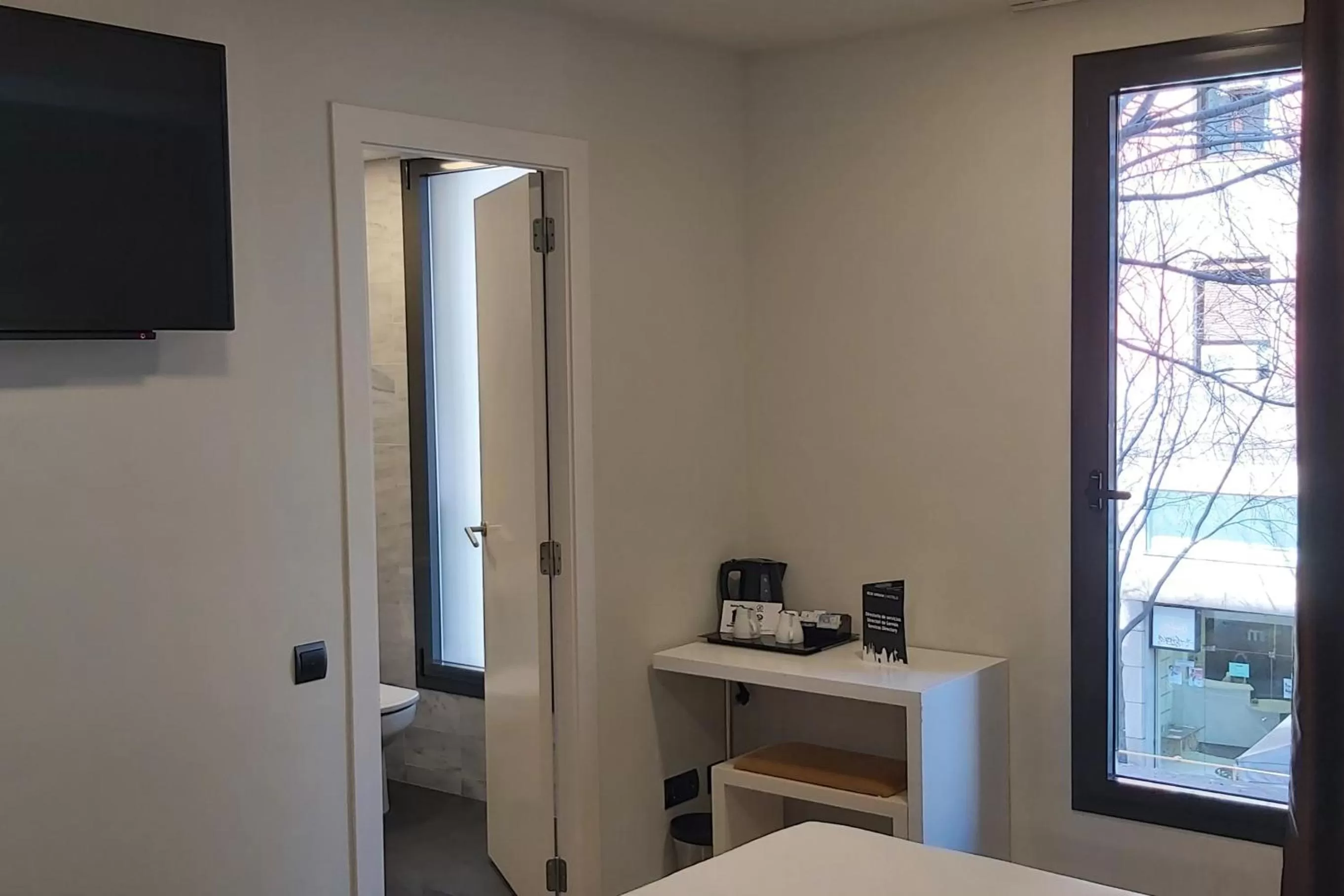 Photo of the whole room, Bed in BCN Urbaness Hotels Del Comte