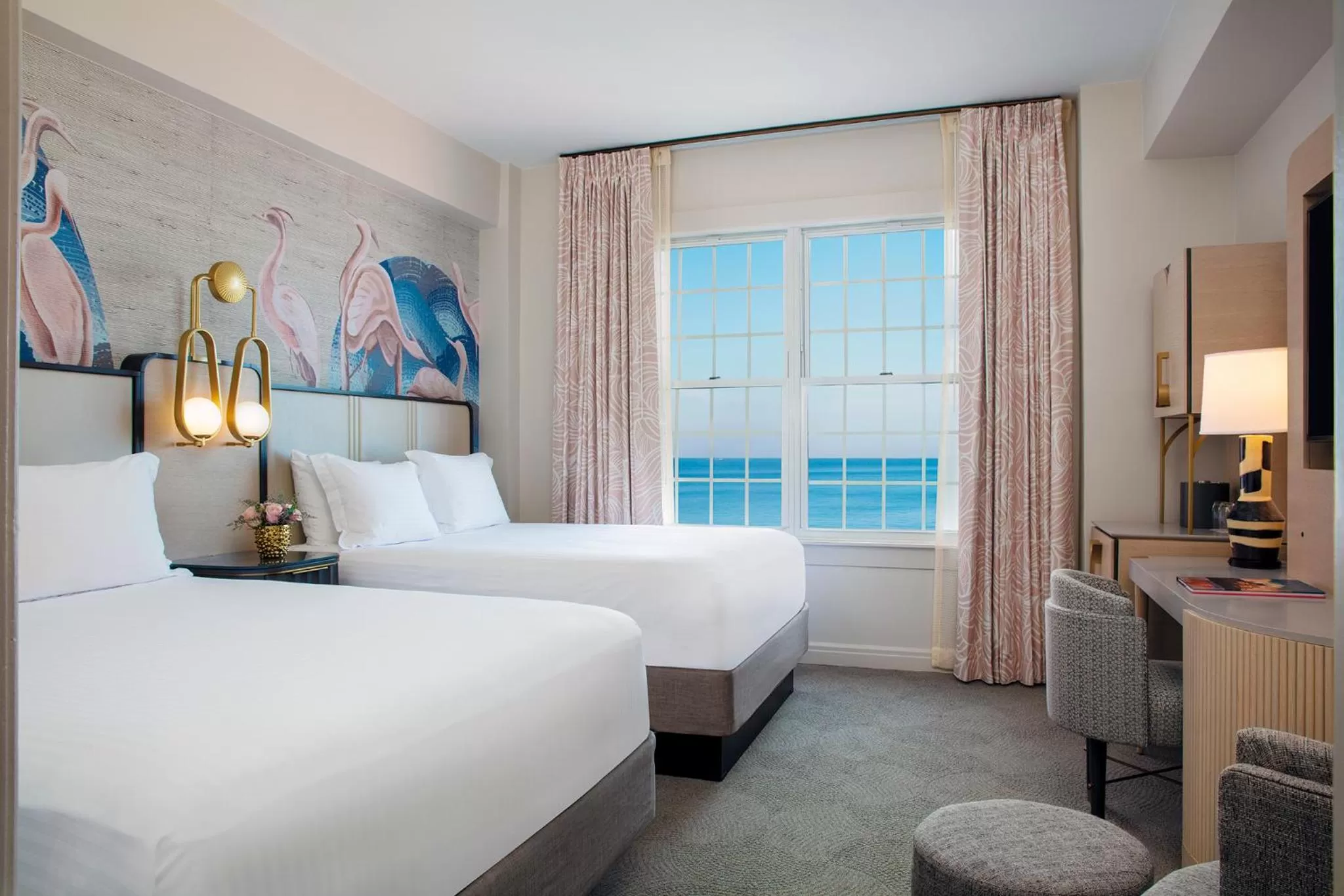 Photo of the whole room, Bed in The Don CeSar