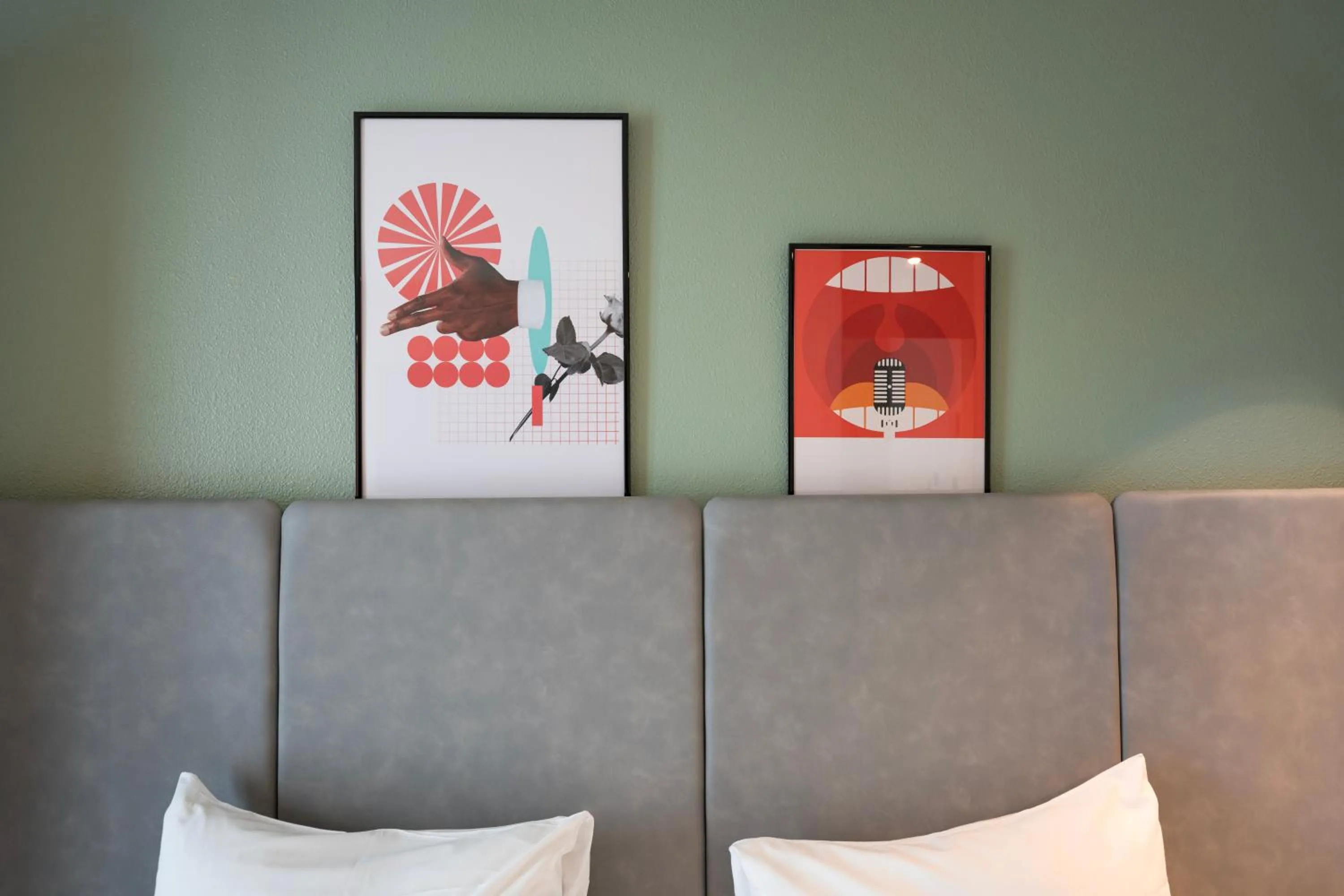 Decorative detail in ibis Paris Gare de Lyon Reuilly