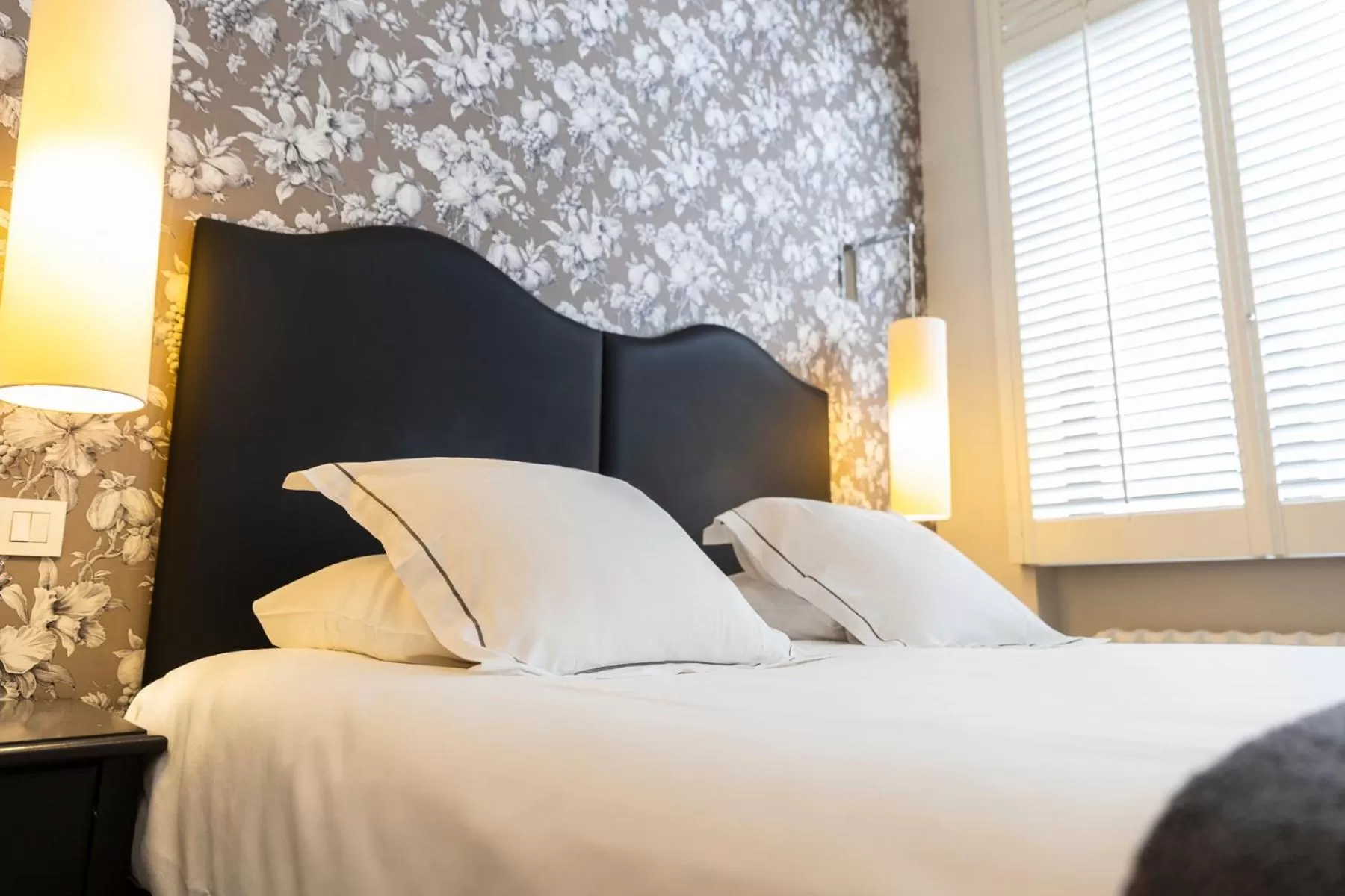 Bedroom, Bed in Hotel Made In Louise