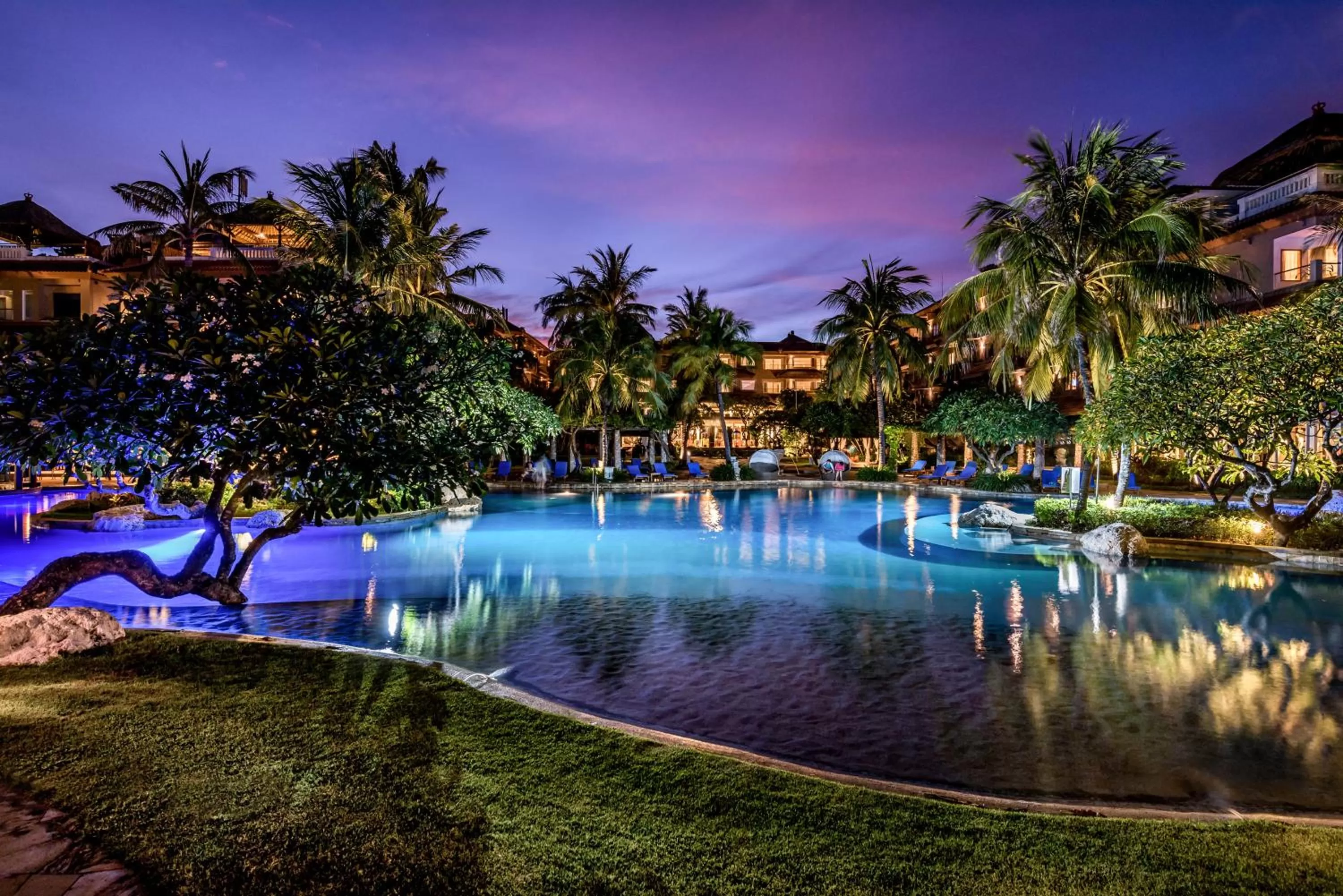Pool view in Hotel Nikko Bali Benoa Beach