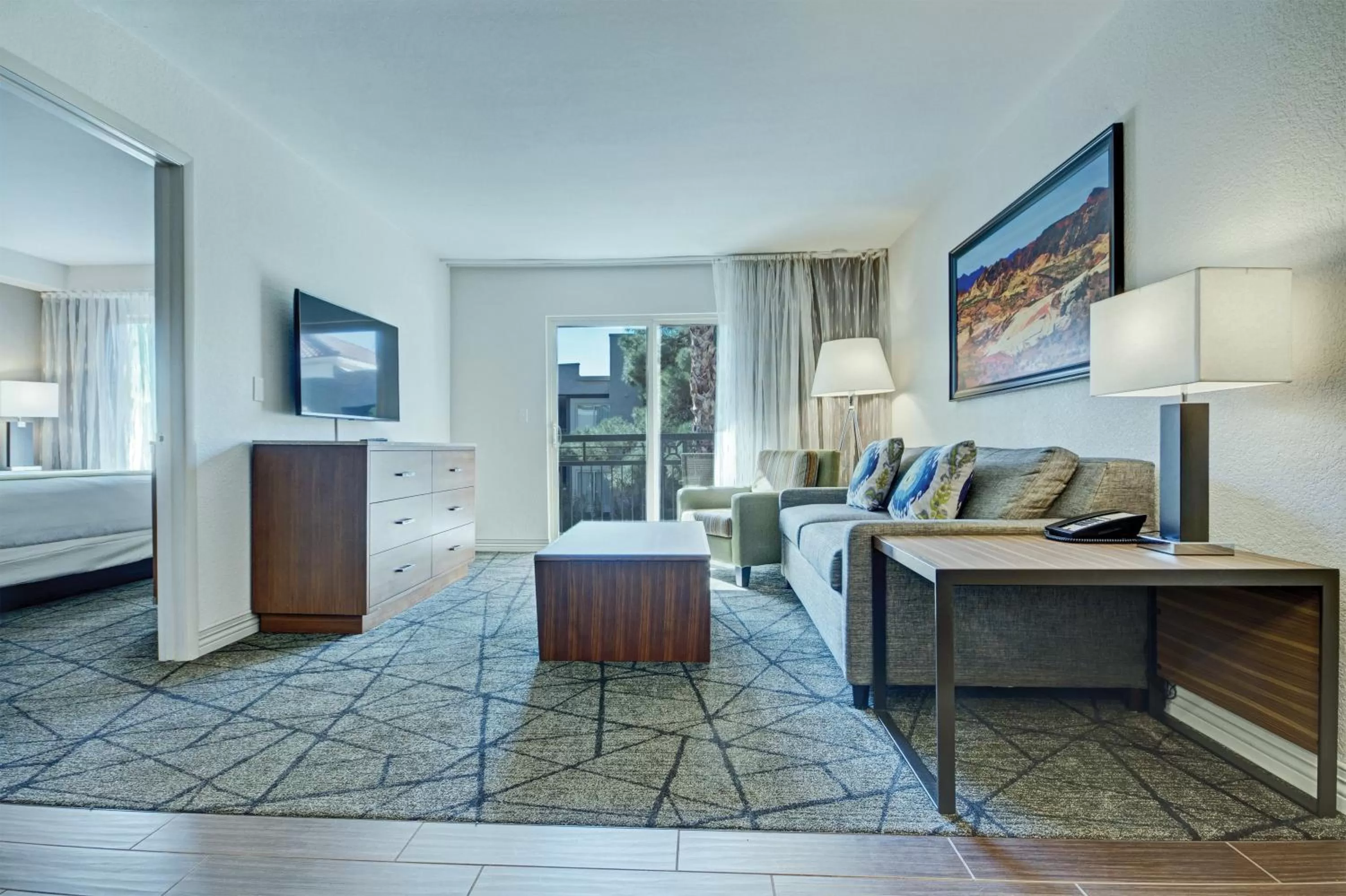 Living room, Bed in Desert Rose Resort