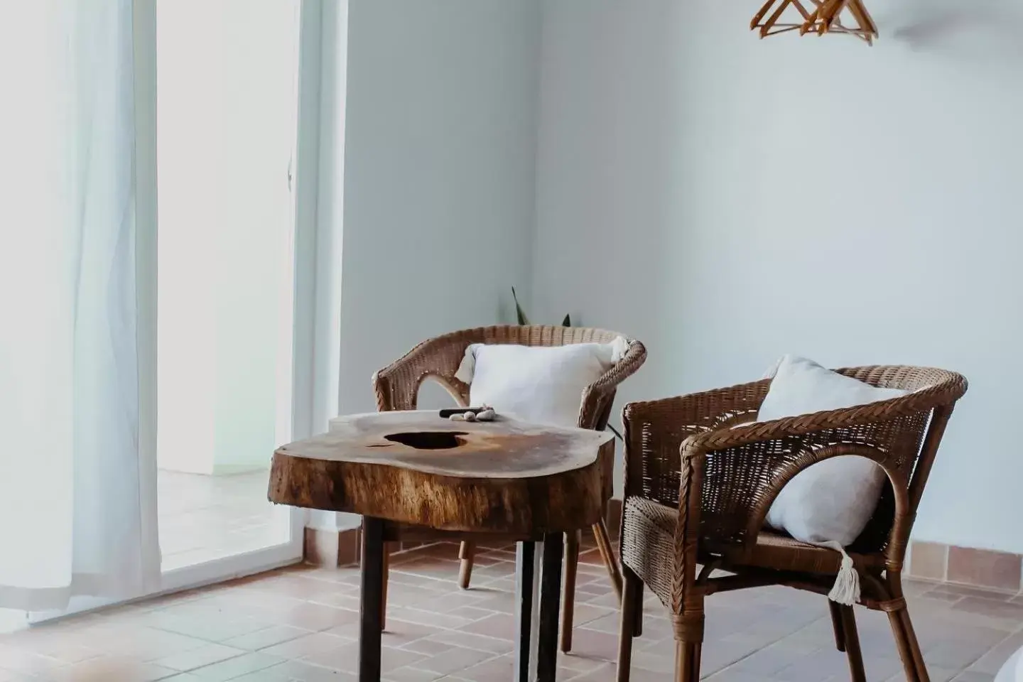 Deluxe Double Room in Bird Island Bungalows Deluxe Double Room in Bird Island Bungalows