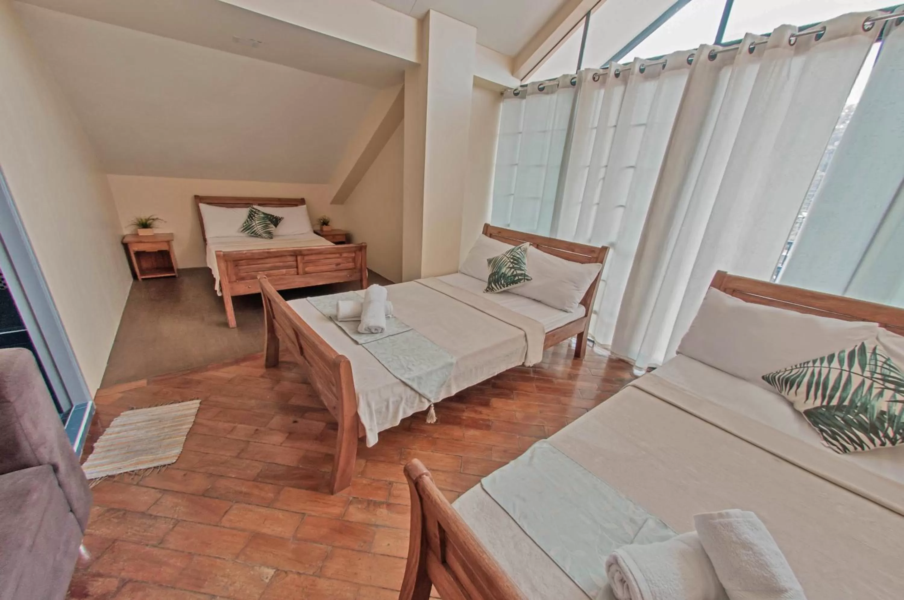 Bed in The Half House by Elmar Cabin