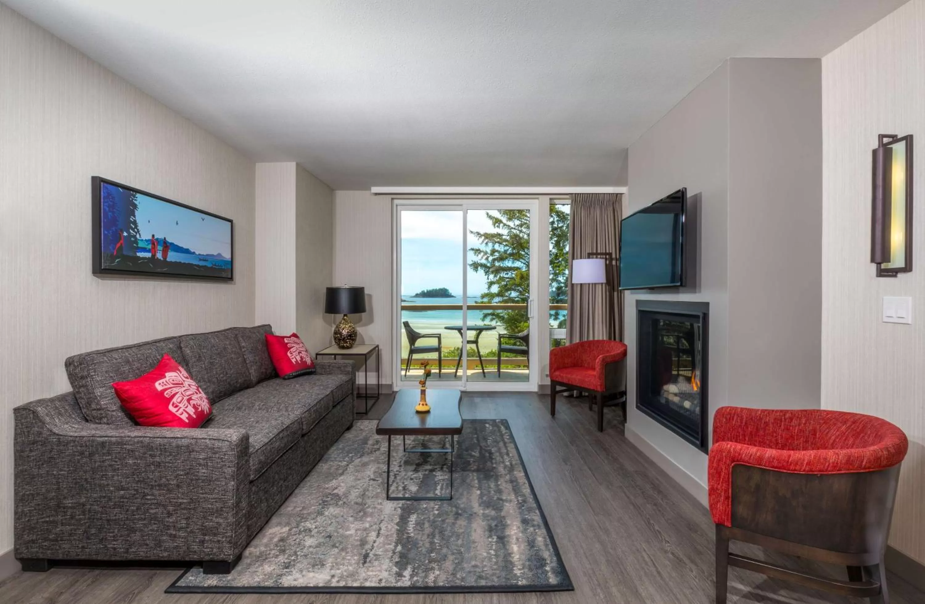 Photo of the whole room in Best Western Plus Tin Wis Resort