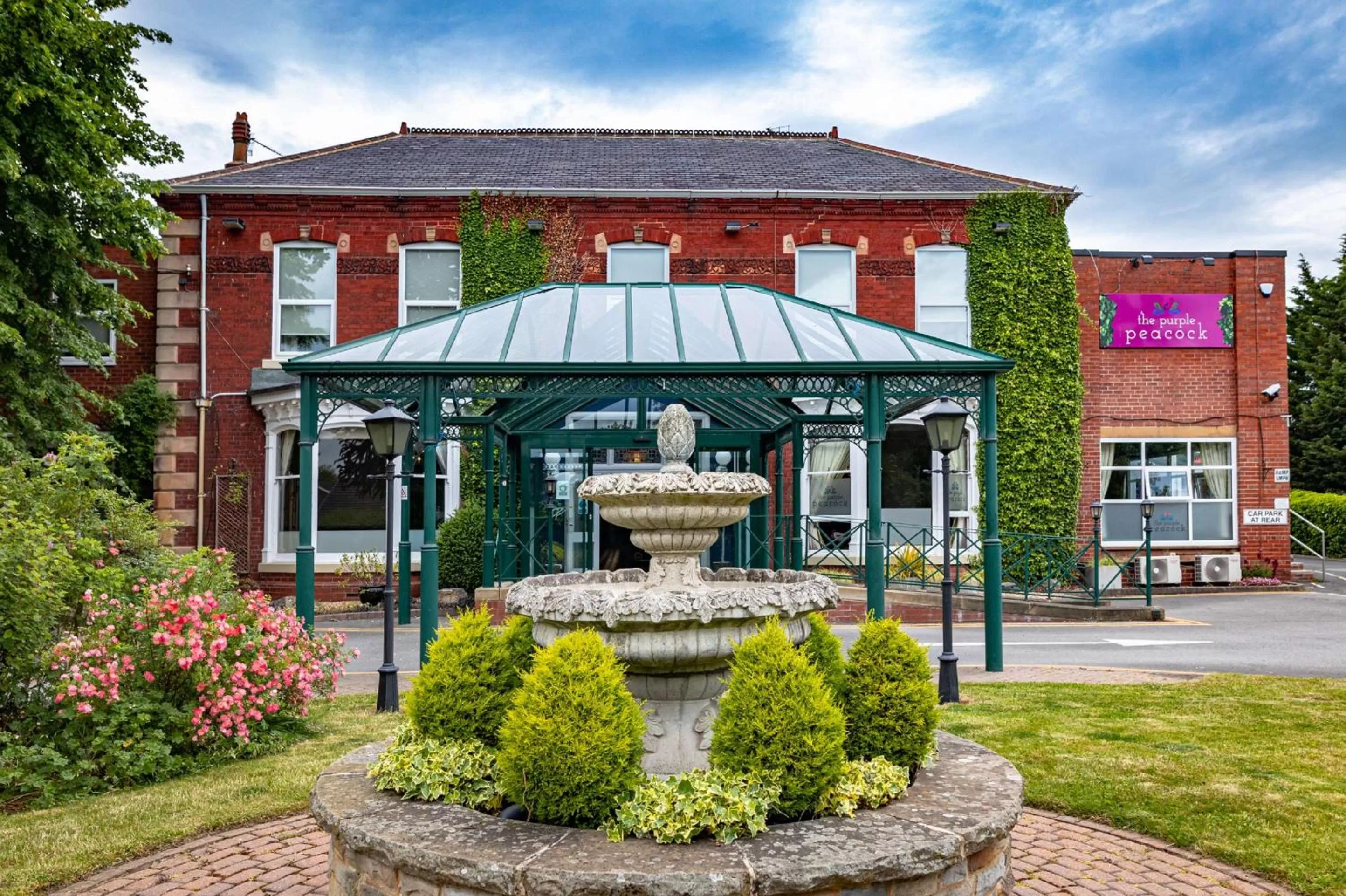 Property building in Parkmore Hotel & Leisure Club, Sure Hotel Collection by BW