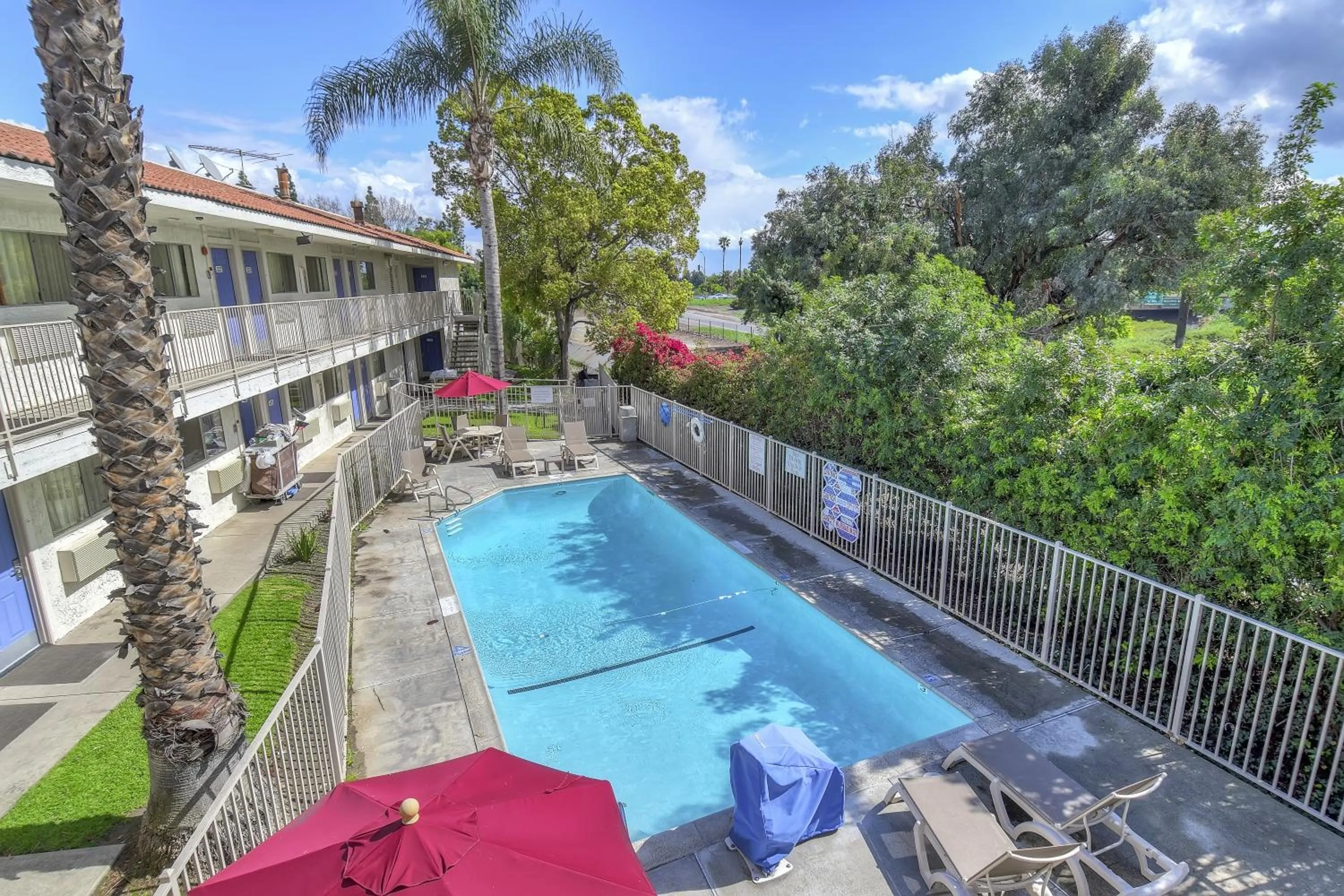 Swimming pool in Motel 6-Chino, CA - Los Angeles Area
