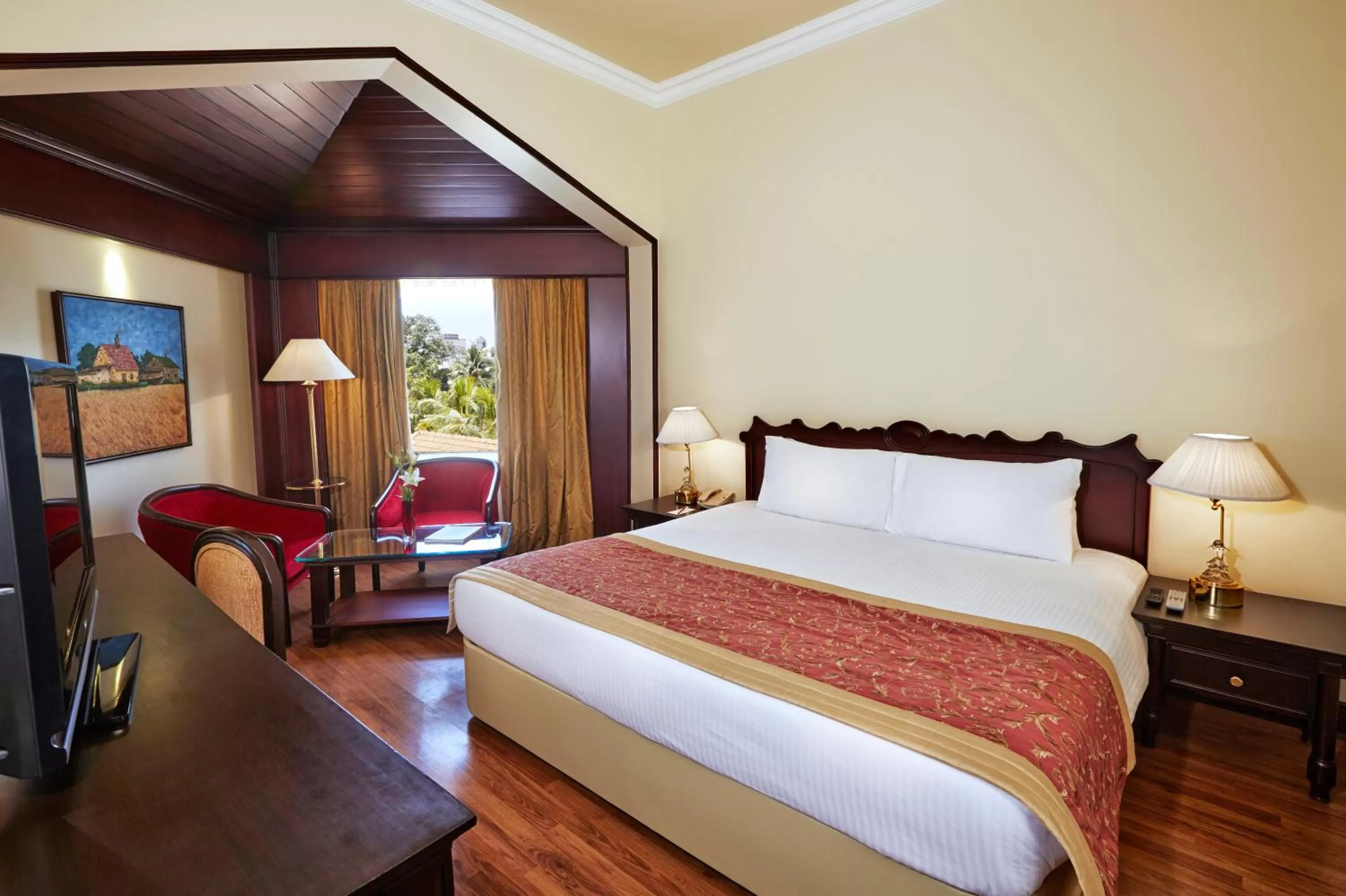 Bedroom, Bed in The Gateway Hotel Beach Road, Calicut
