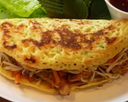 Food in Pura Vida Hotel