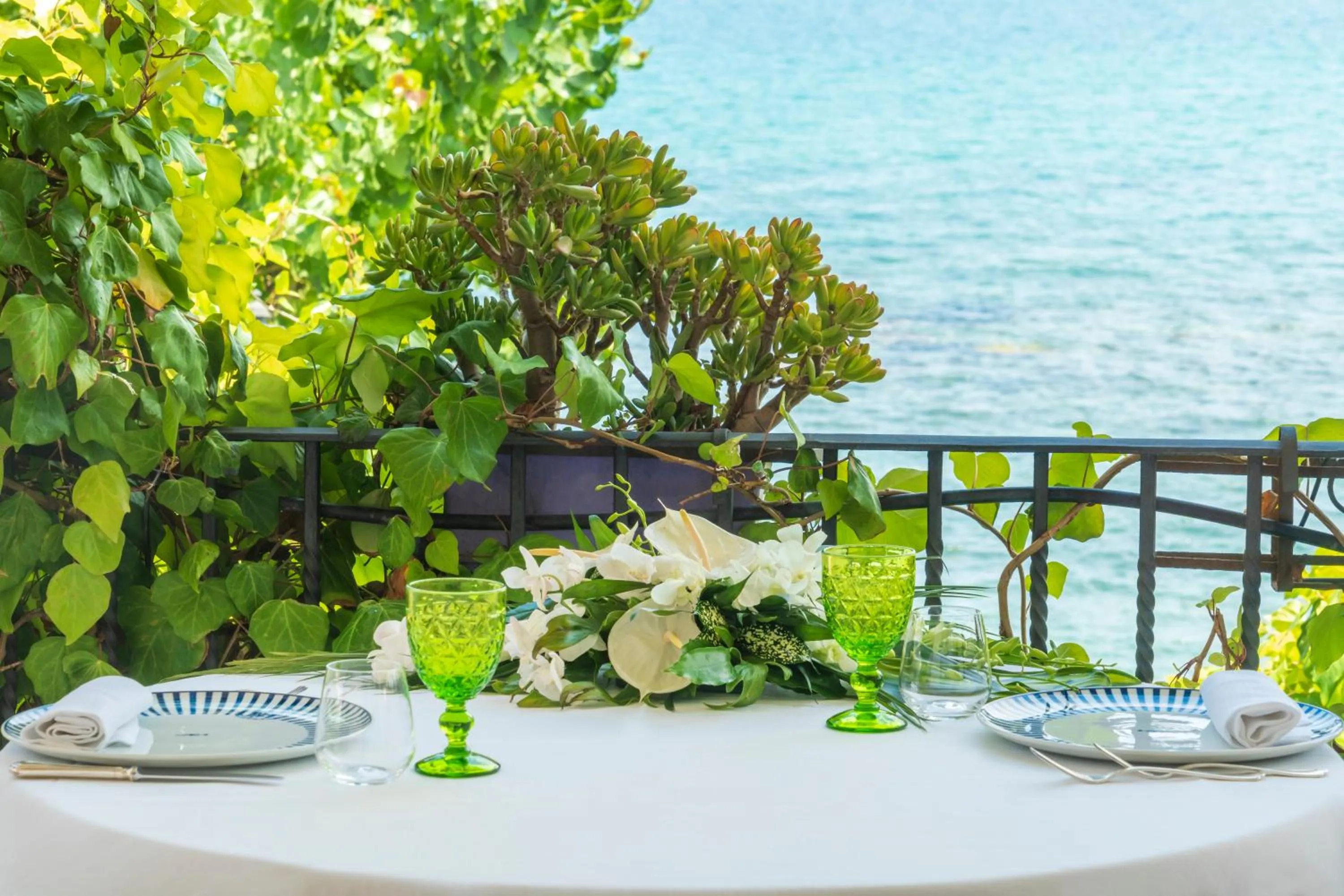 Restaurant/places to eat in Hotel Lido degli Scogli