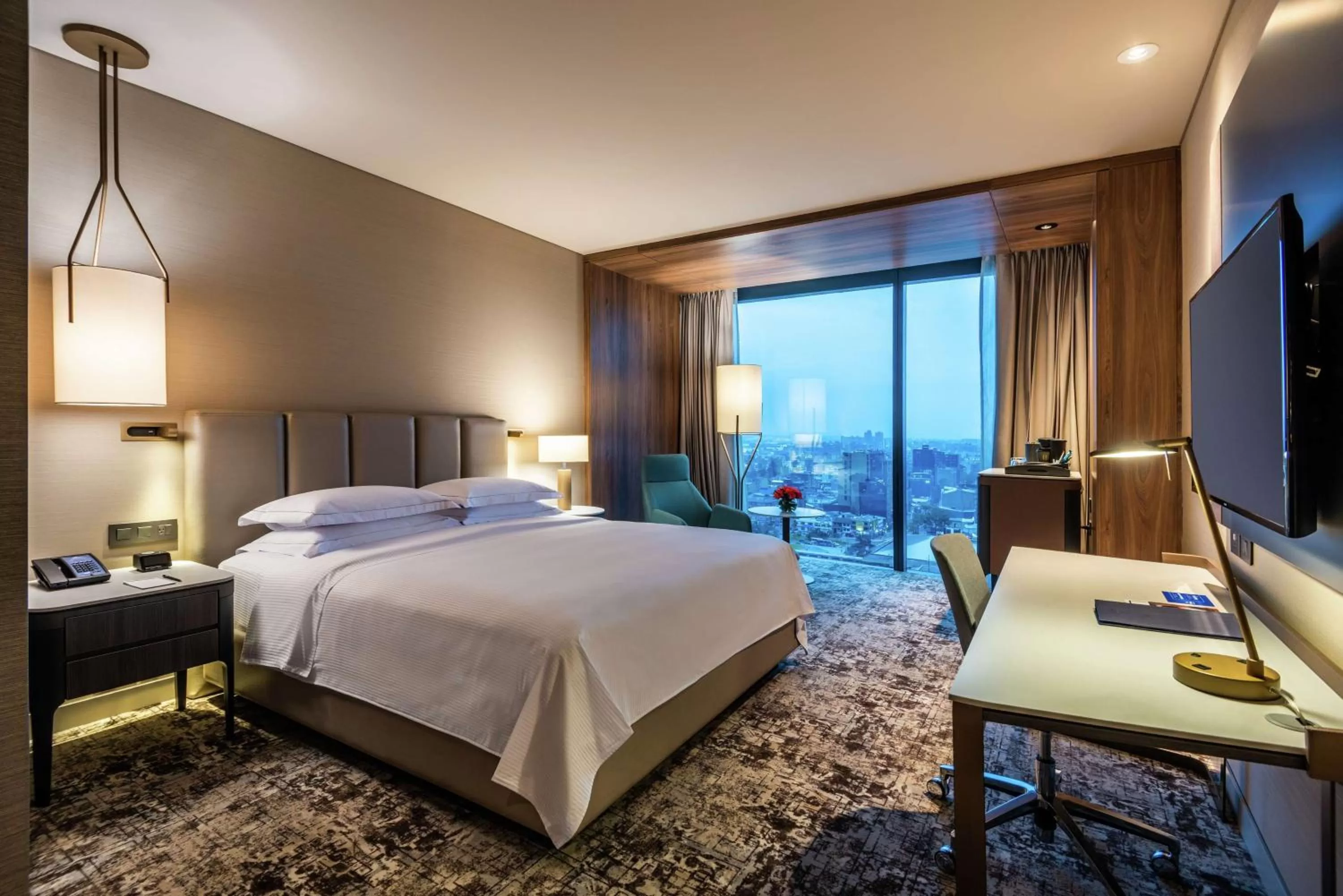 Coffee/tea facilities, Bed in Hilton Bogota Corferias