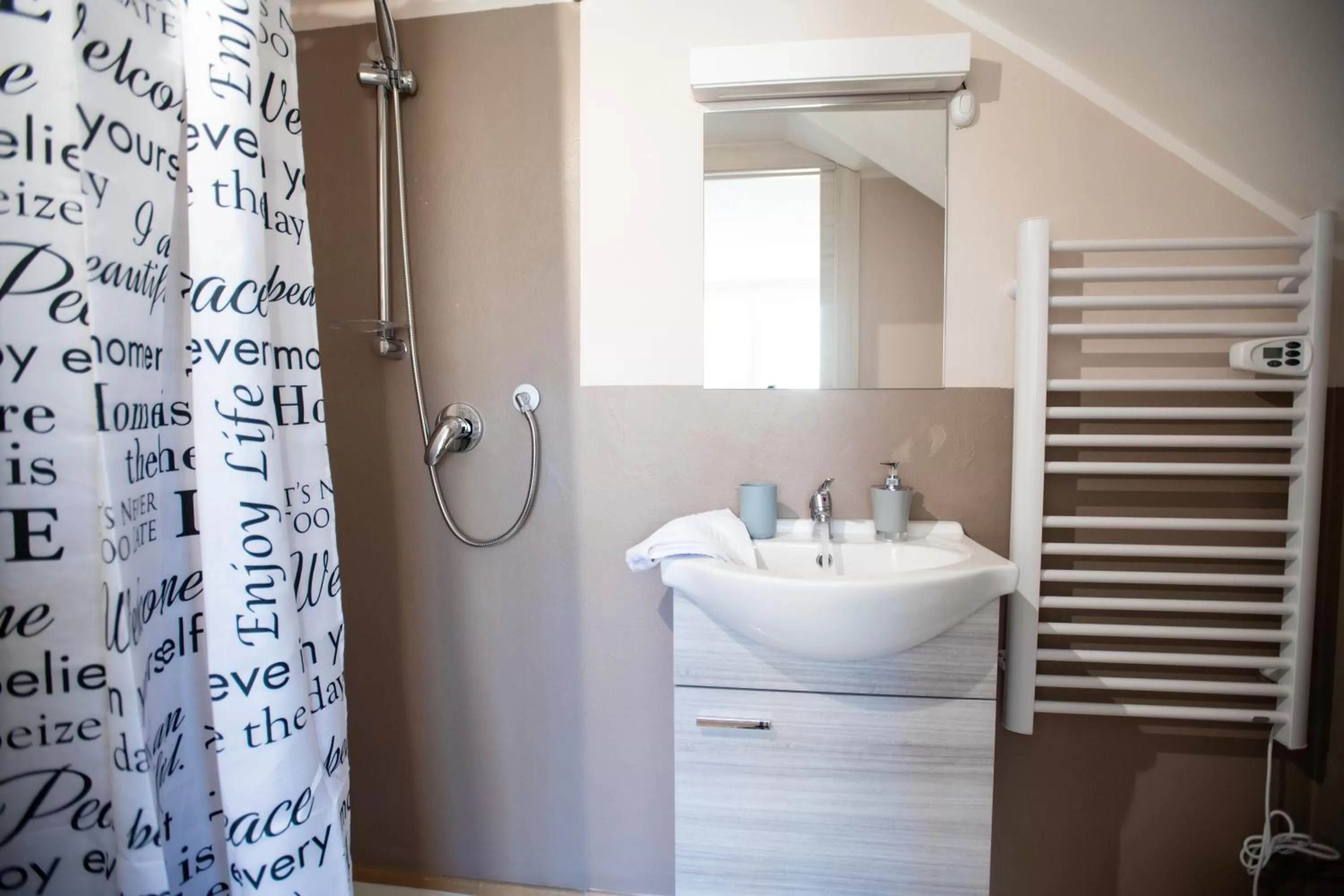 Bathroom in Villino Vanzetti 1930