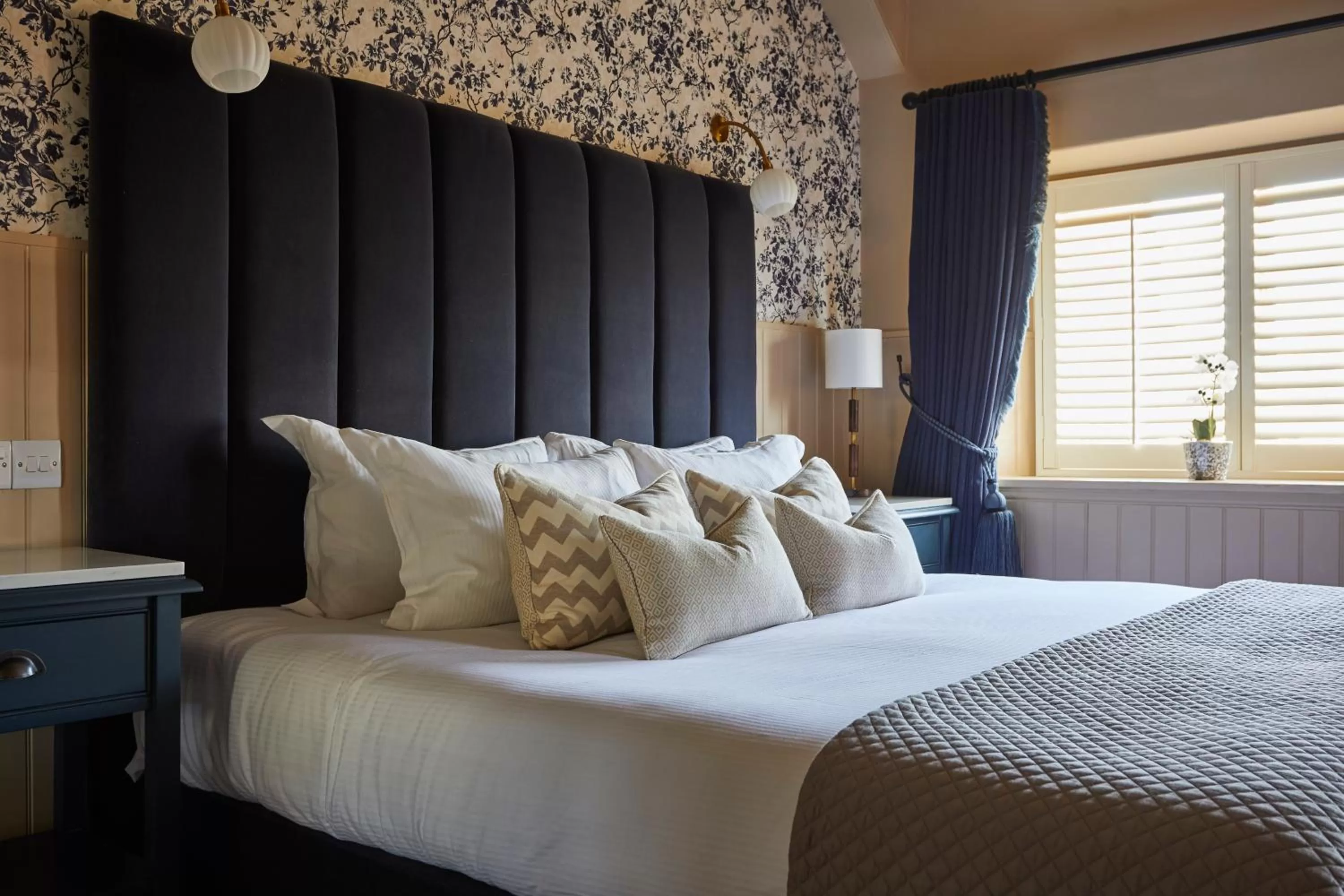 Bed in The King's Arms