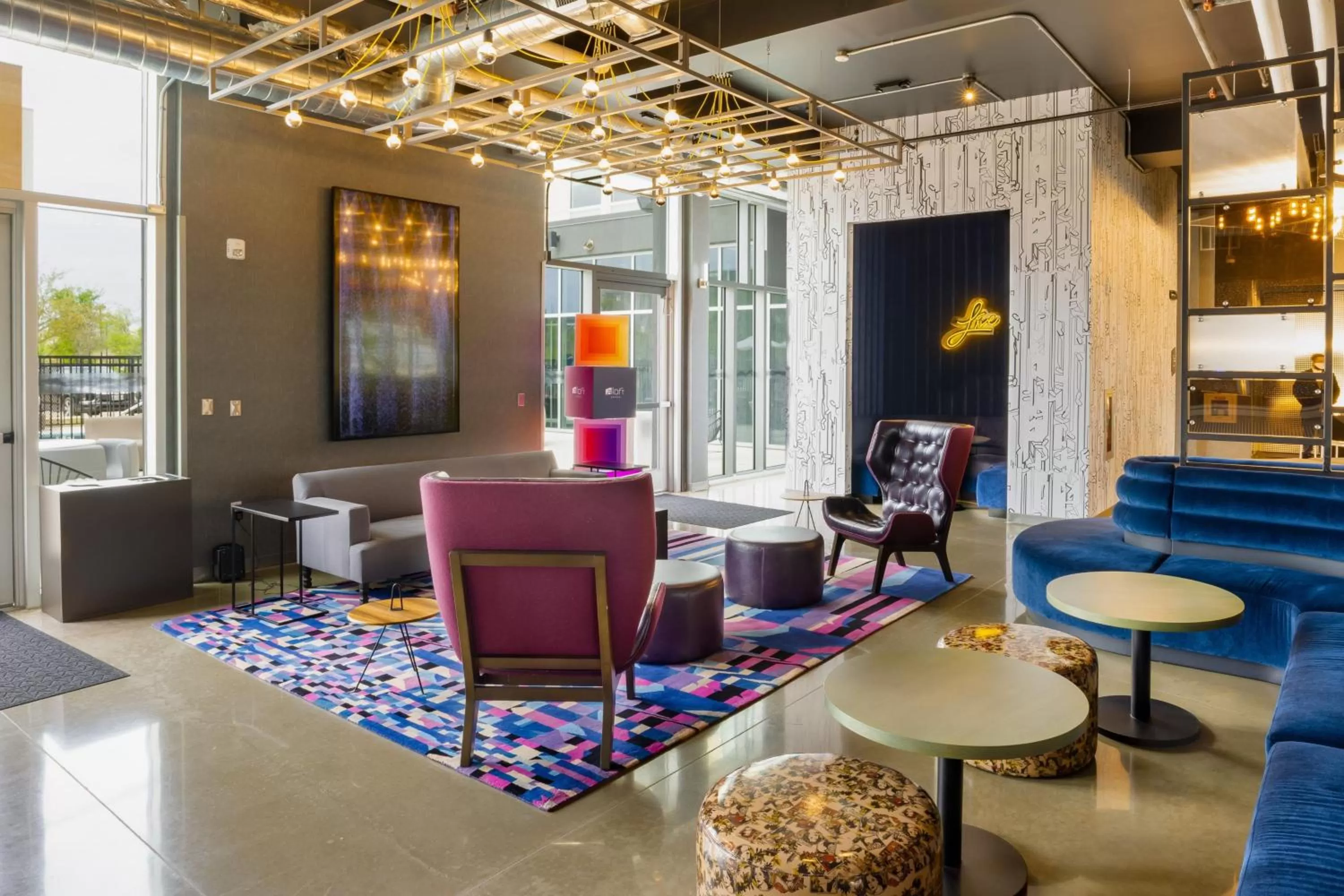 Lobby or reception in Aloft Austin Airport