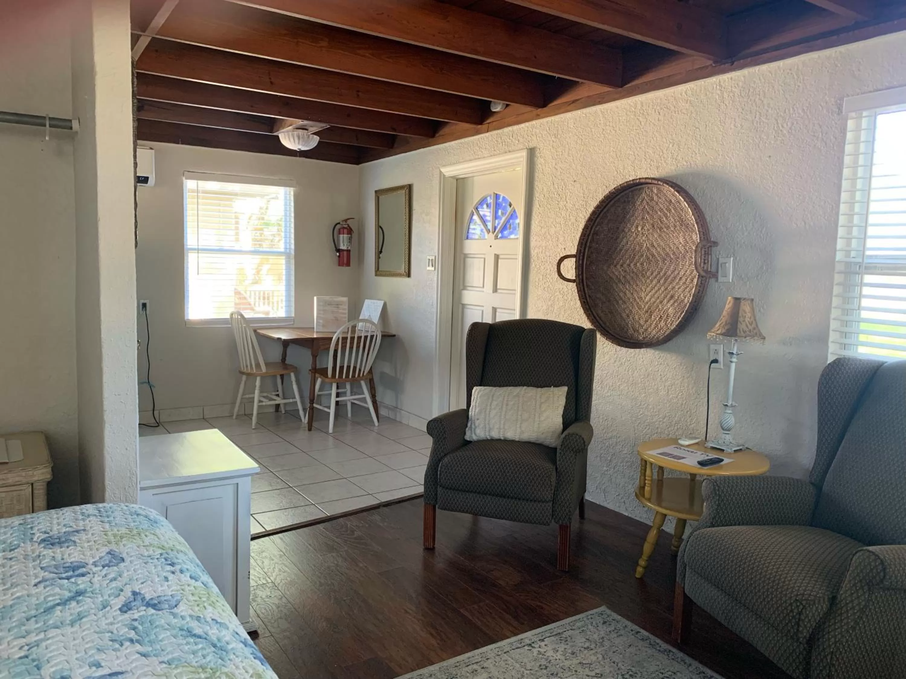 Nature Coast Inn & Cottages