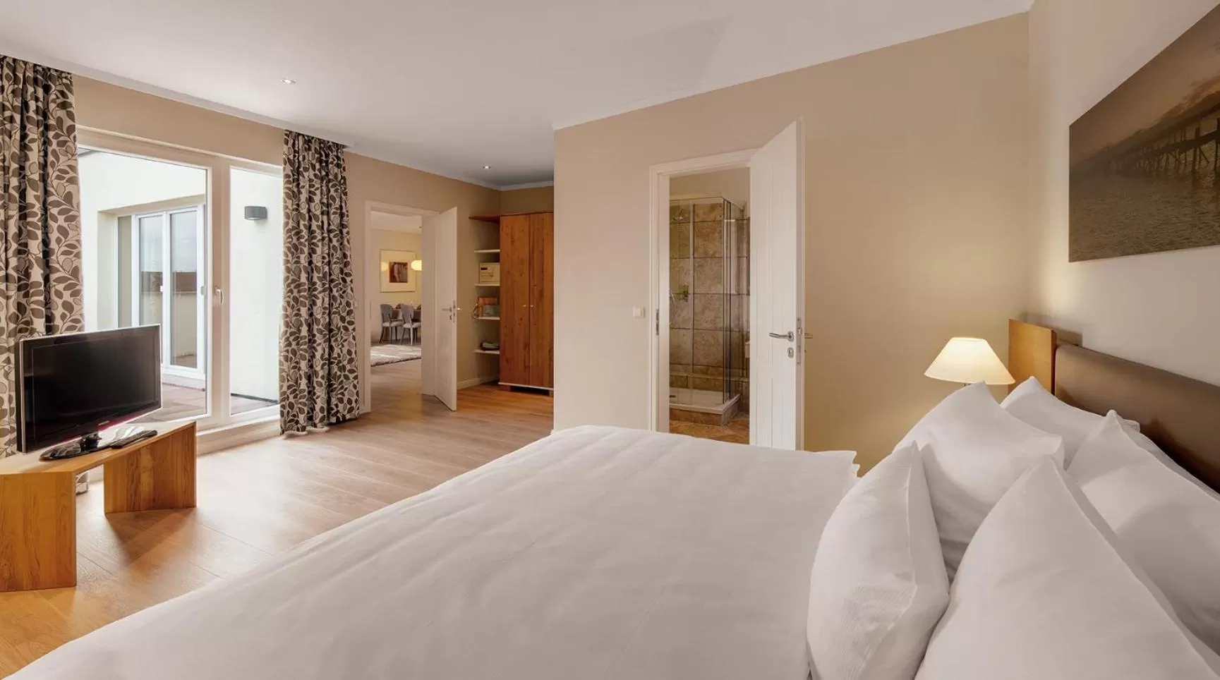 Photo of the whole room, Bed in Hotel Villa Toskana