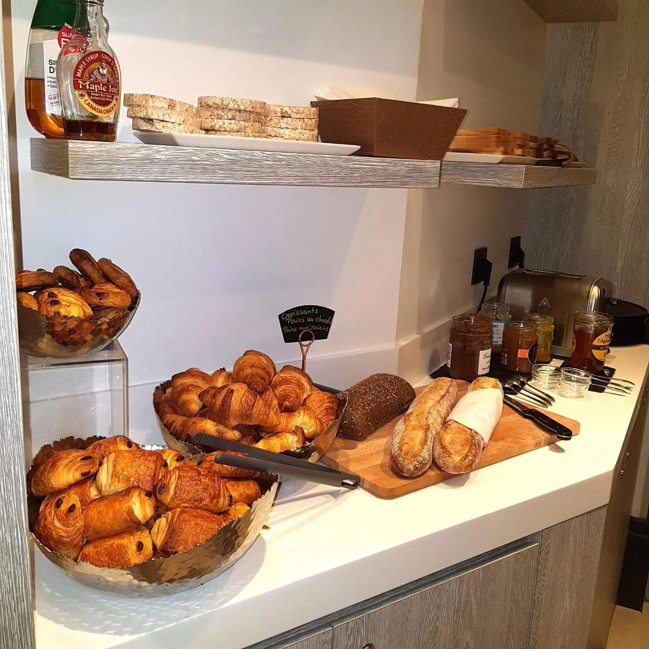 Breakfast in Mercure Paris Pigalle Sacre Coeur