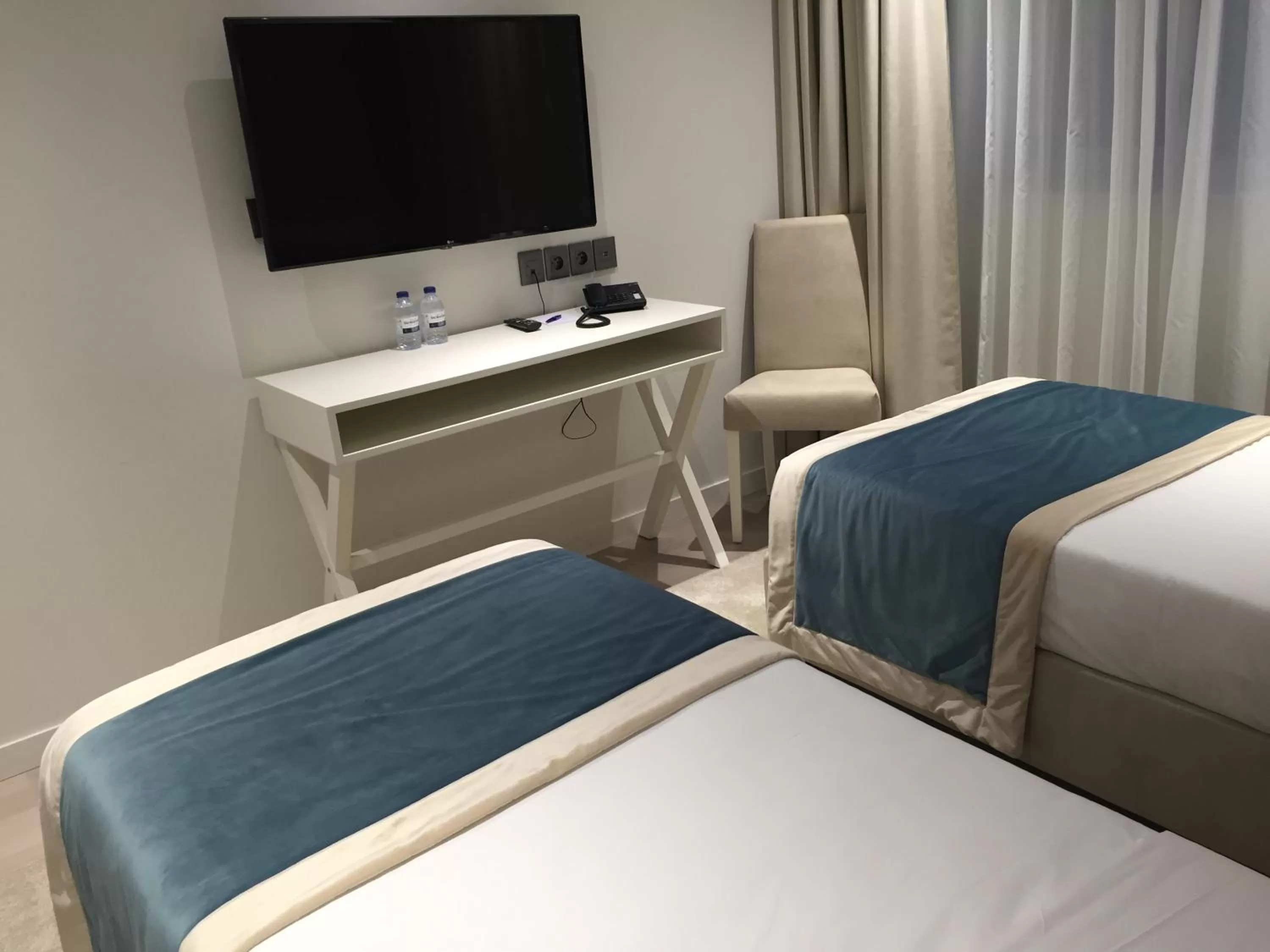 Bed in HOTEL LES 3 VALLÉES